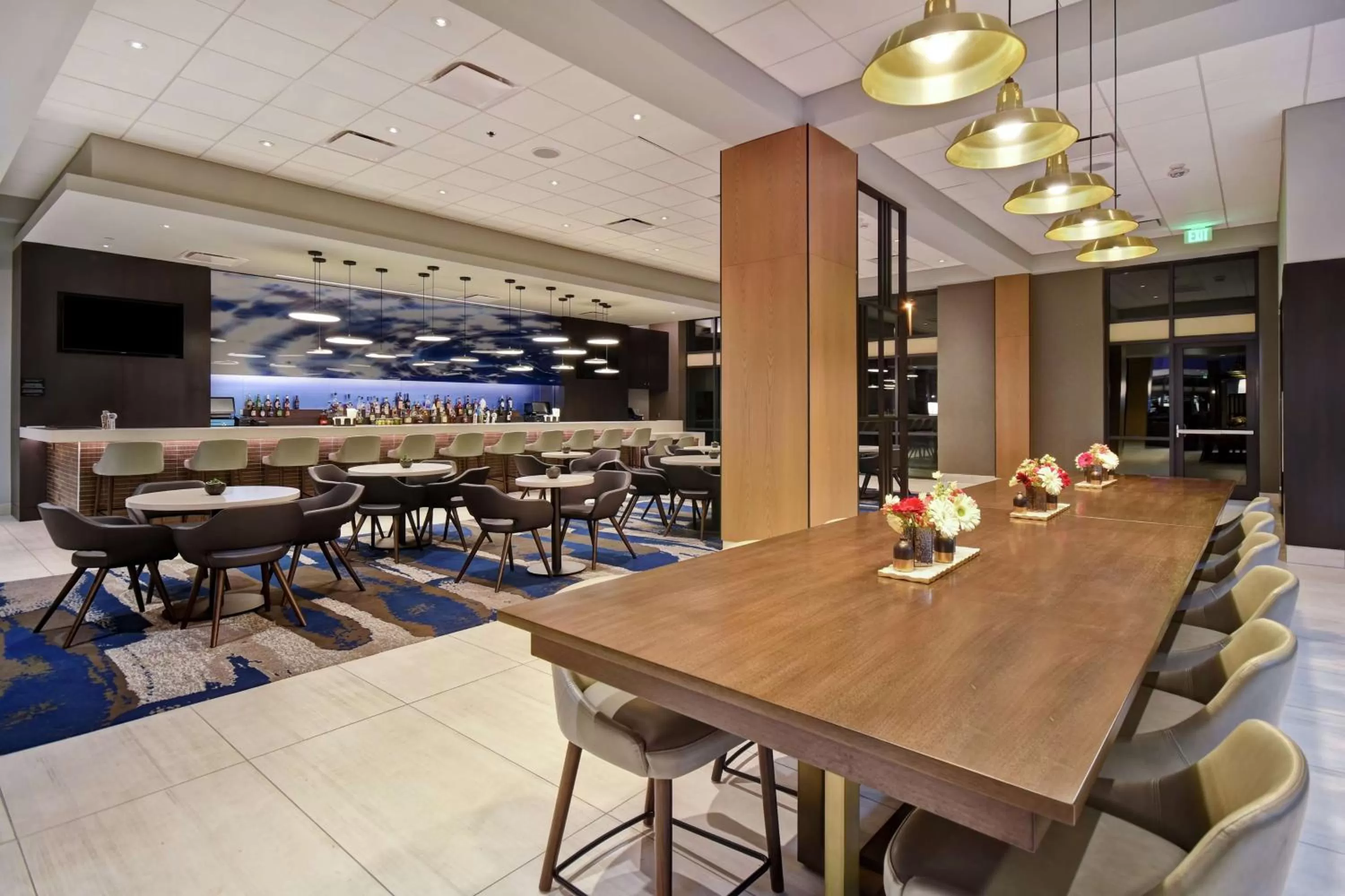 Restaurant/places to eat in Embassy Suites by Hilton Raleigh Durham Research Triangle