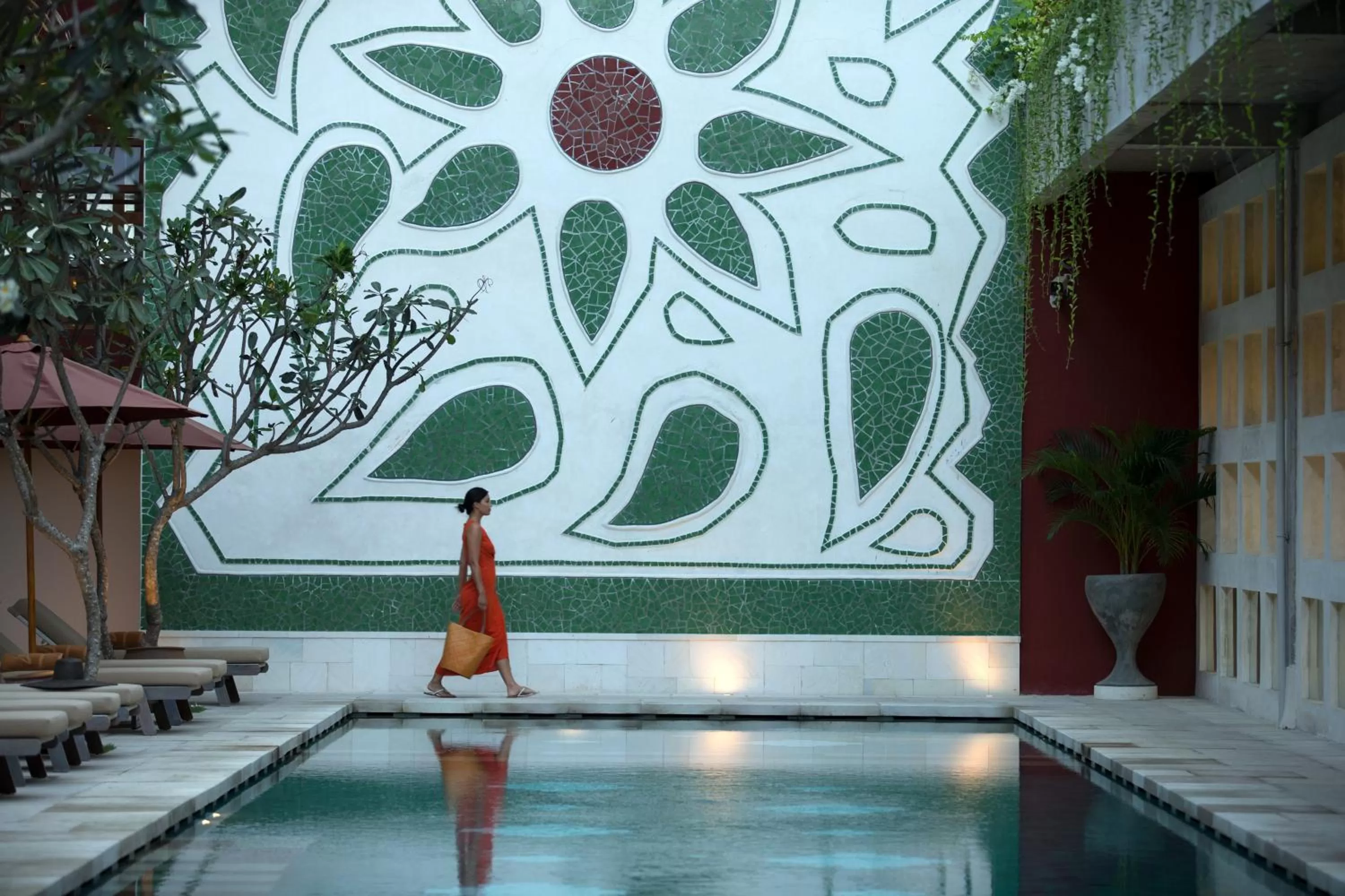 Swimming pool in Amnaya Resort Kuta