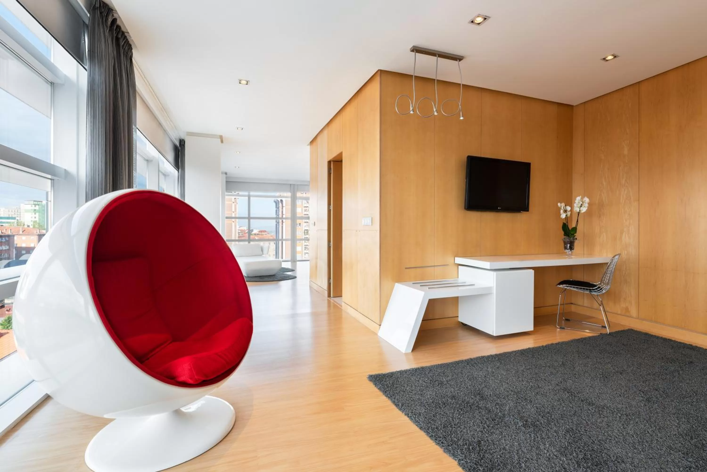 Seating area in Eurostars Palacio de Cristal