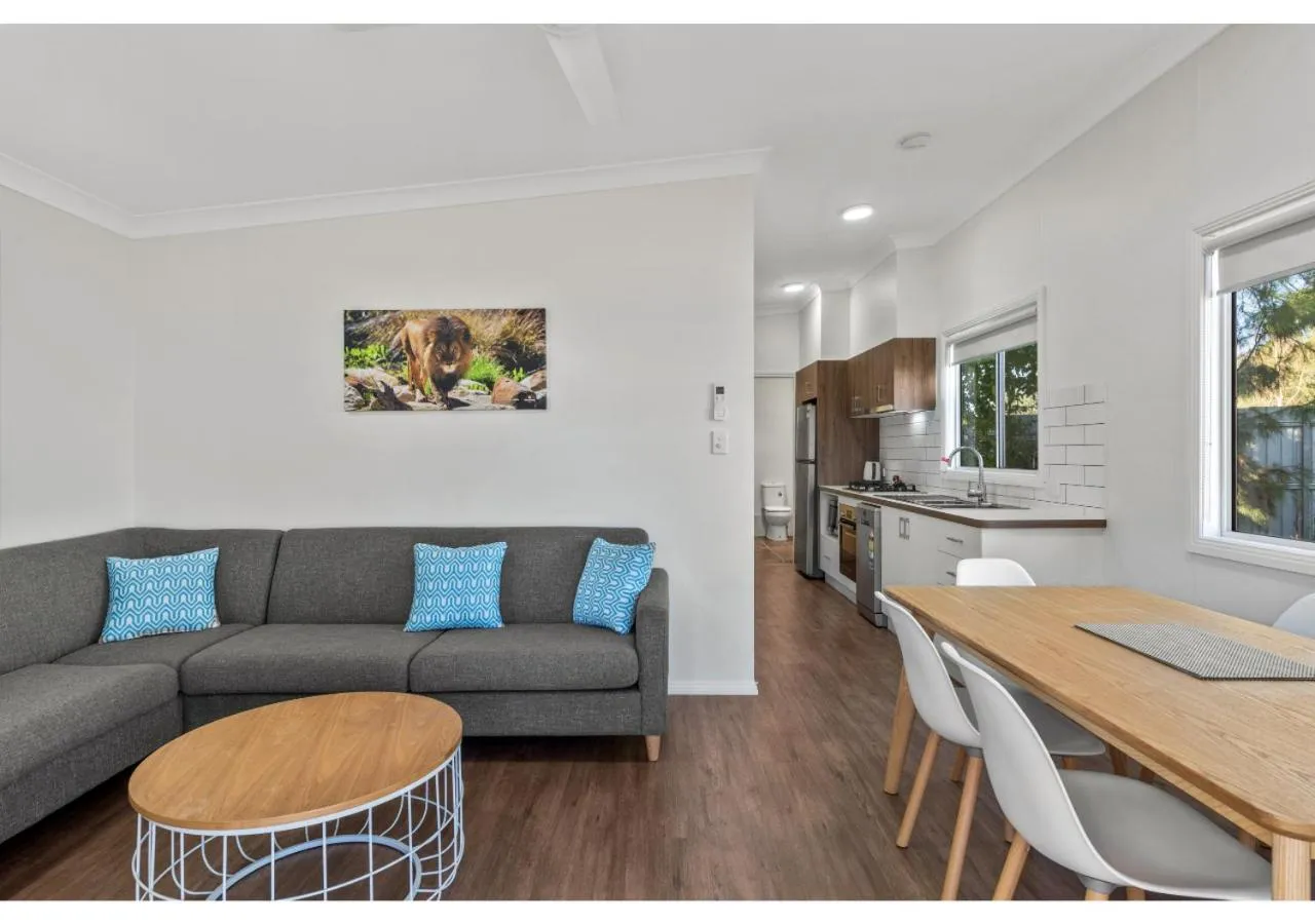 Seating area in Discovery Parks - Dubbo