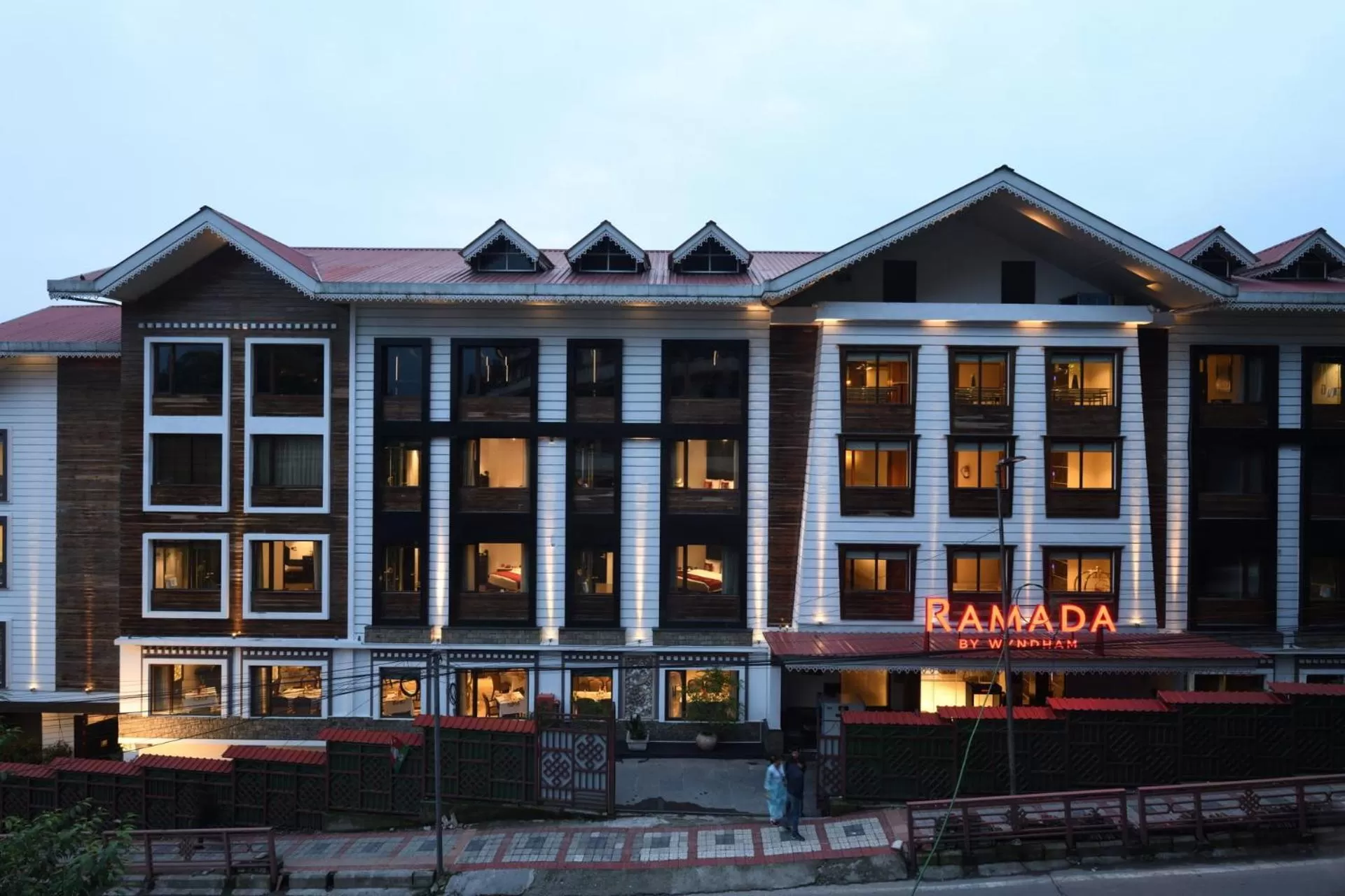Ramada by Wyndham Gangtok Hotel & Casino Golden