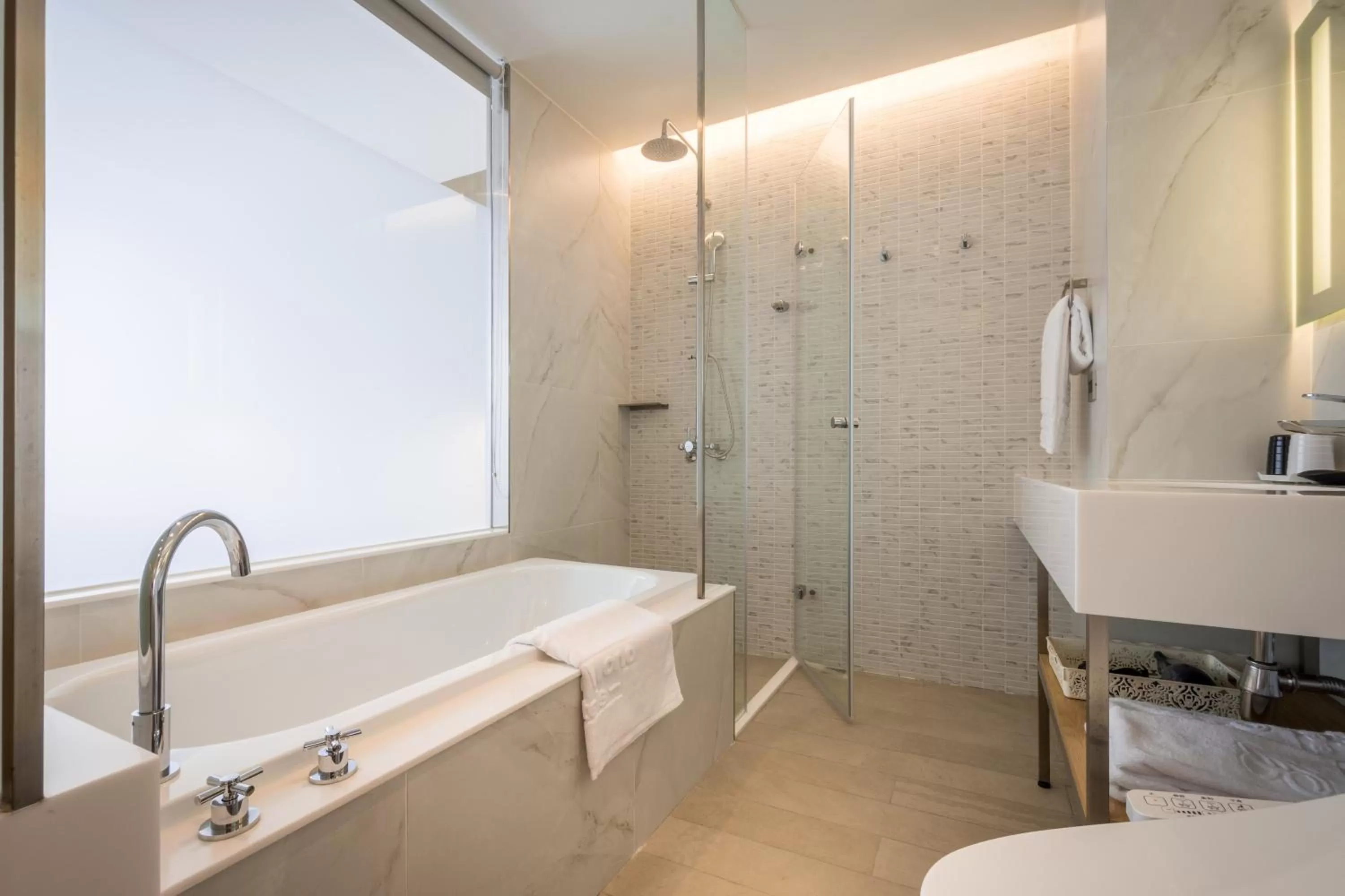 Shower in Green World NanGang