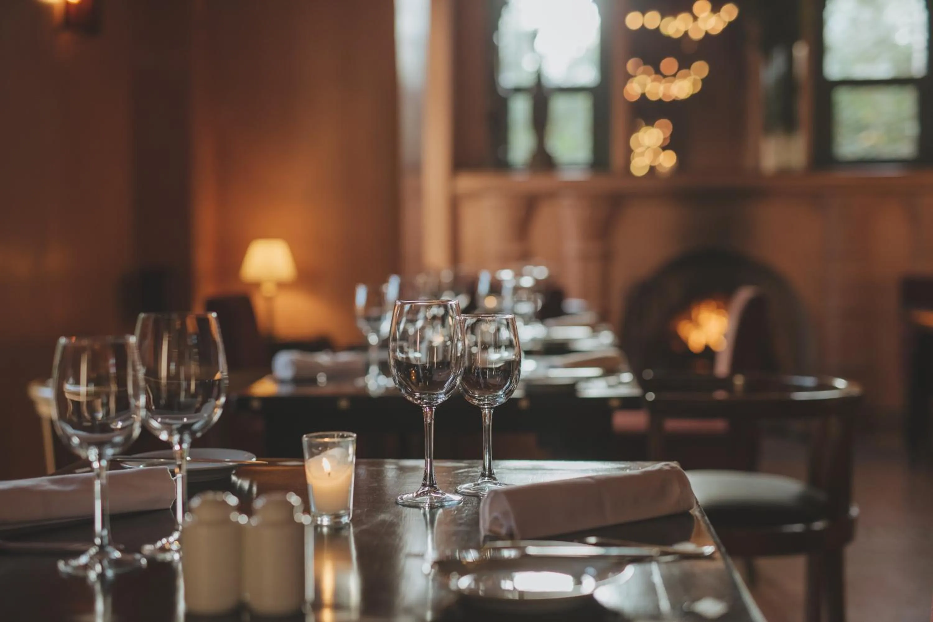 Restaurant/places to eat in Les Deux Tours