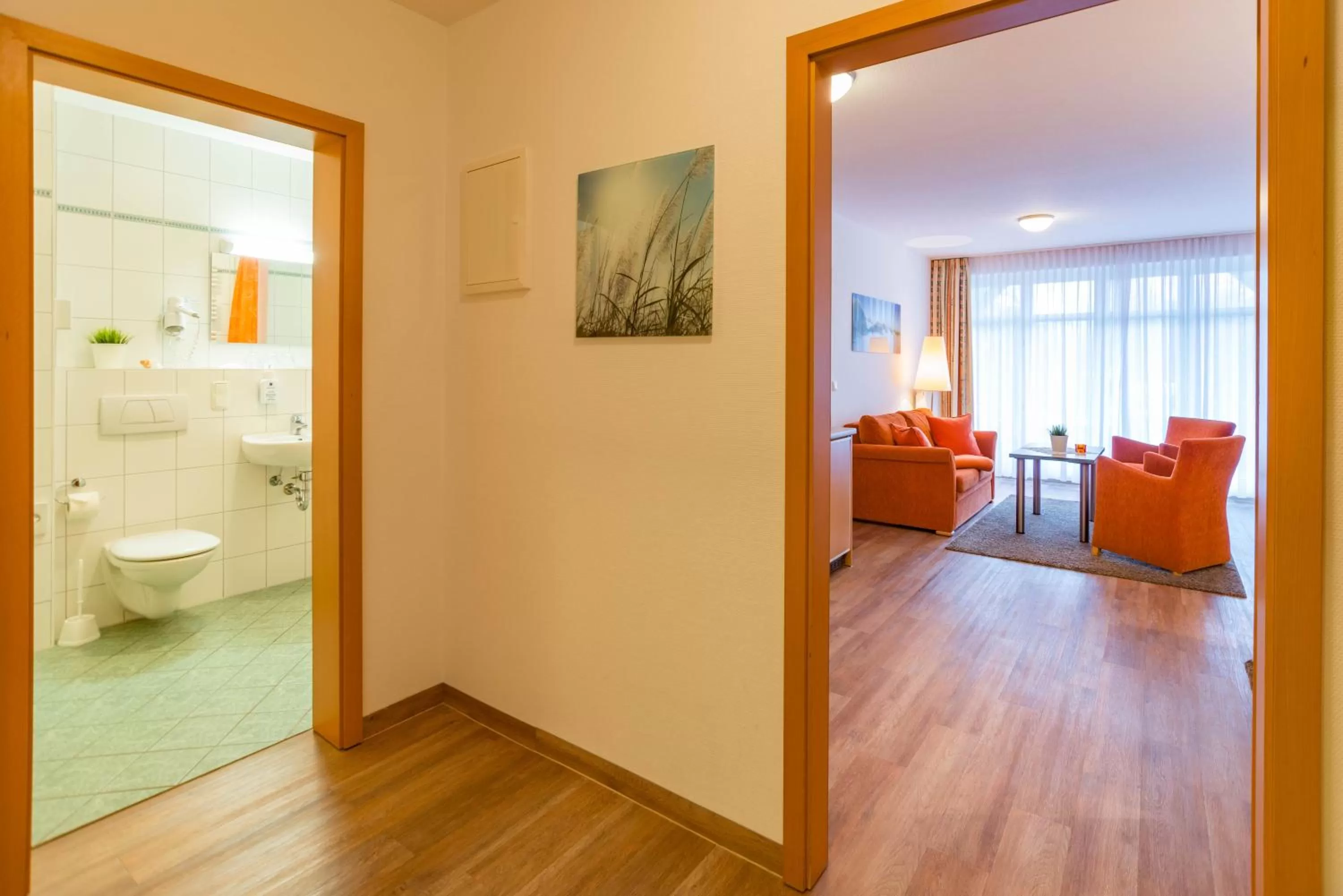 Photo of the whole room in Am Weststrand Apartmenthaus Waldeck