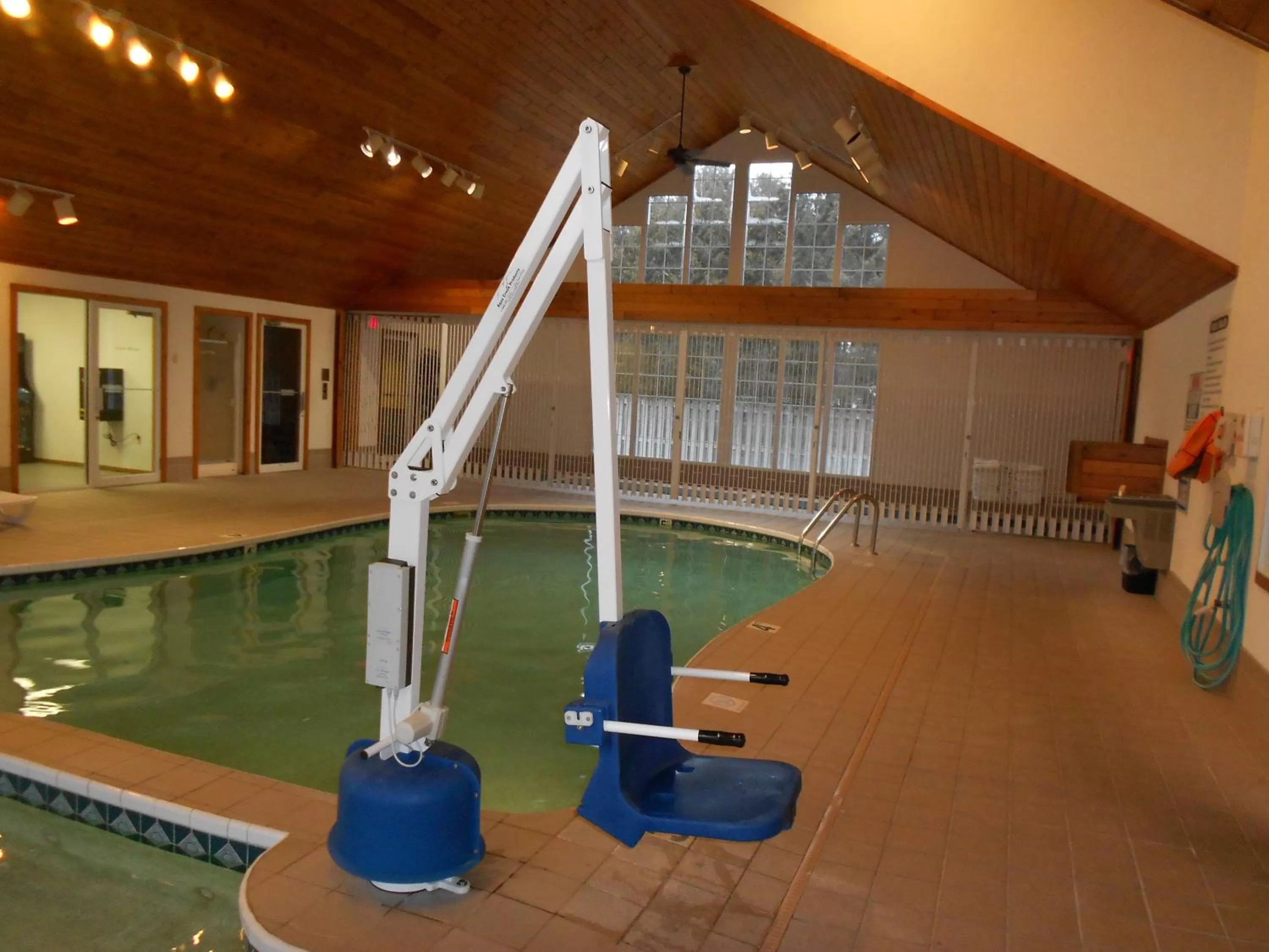 Swimming pool in Homestead Suites - Fish Creek