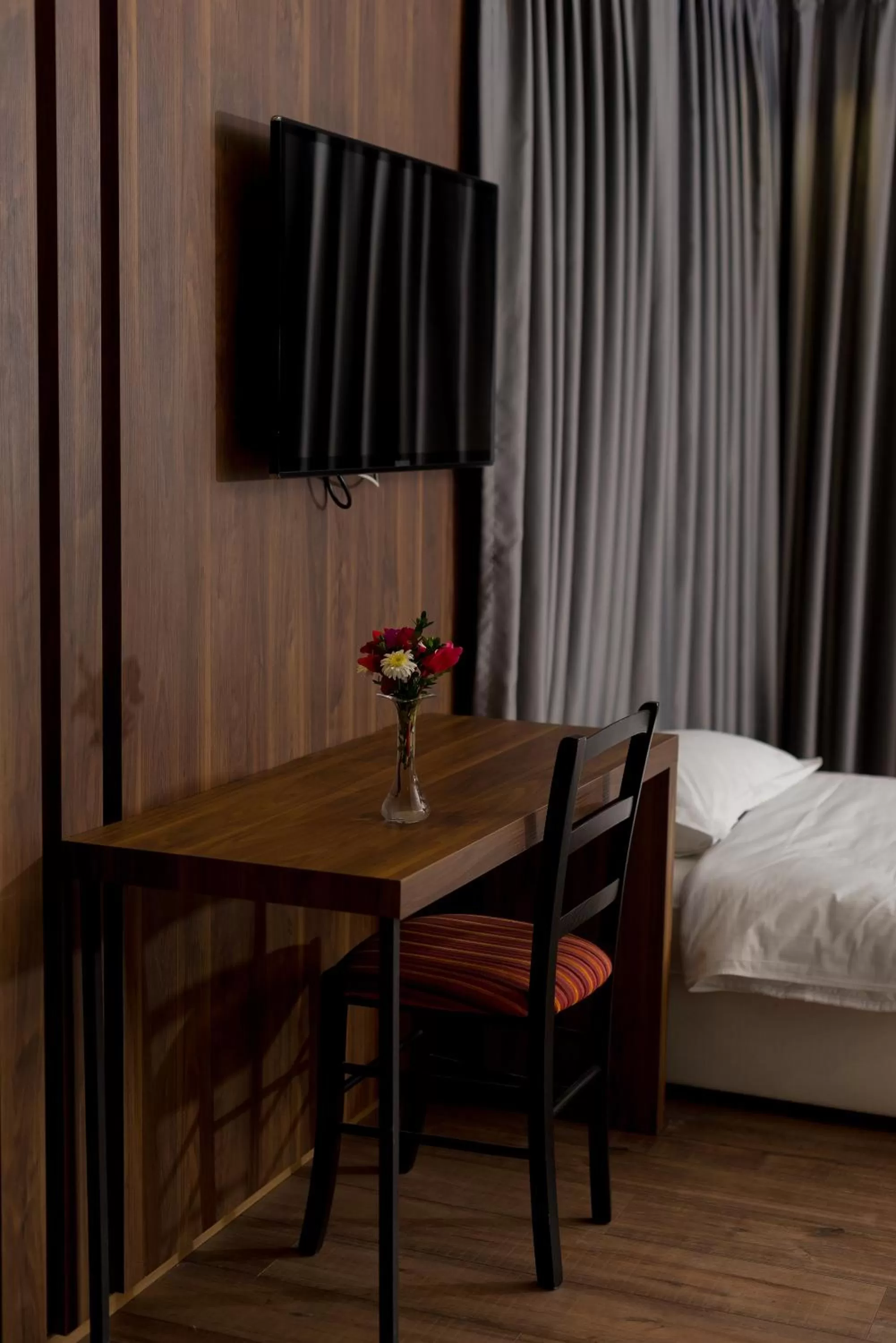 TV/Entertainment Center in Deluxe & Executive SPA by Rafaelo