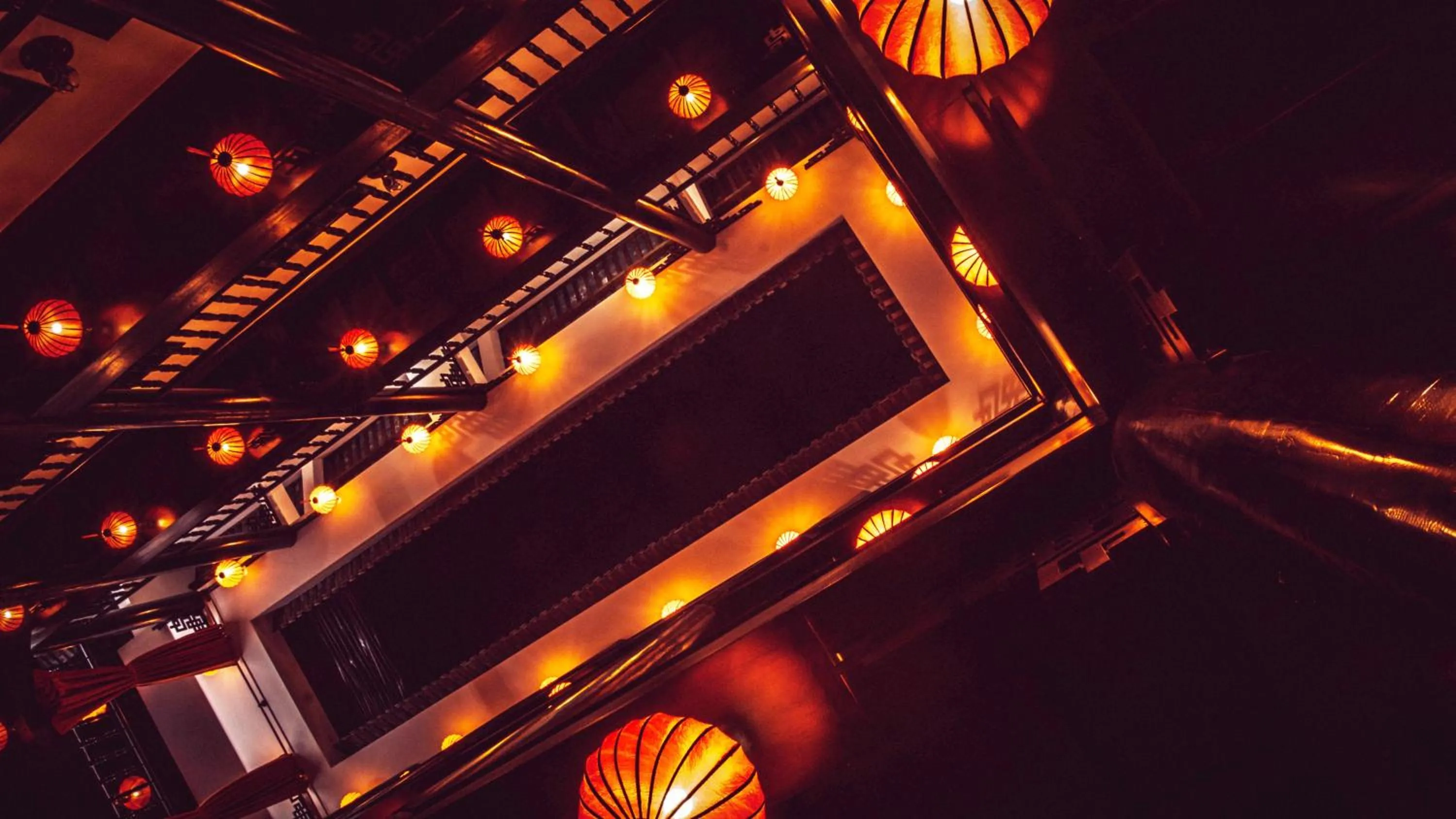 Restaurant/places to eat in Phu House