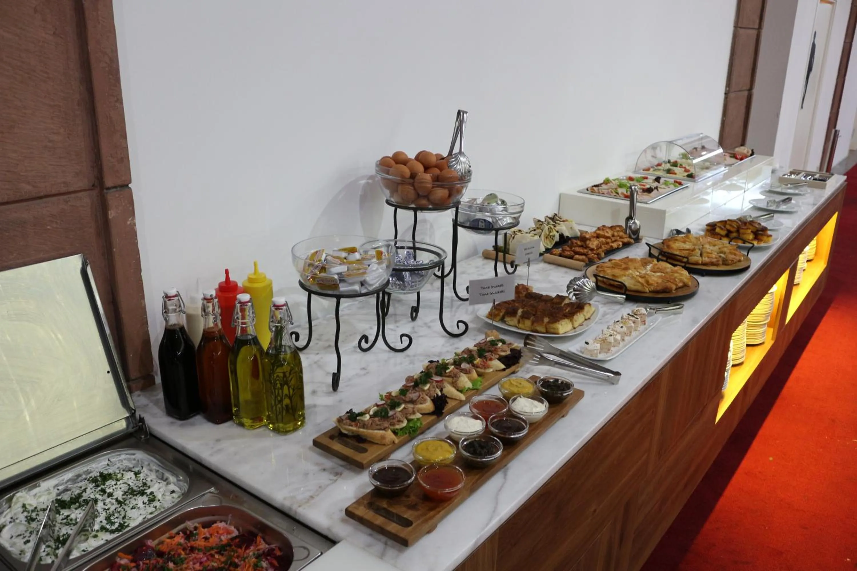 Breakfast, Food in Garni Hotel Jugoslavija