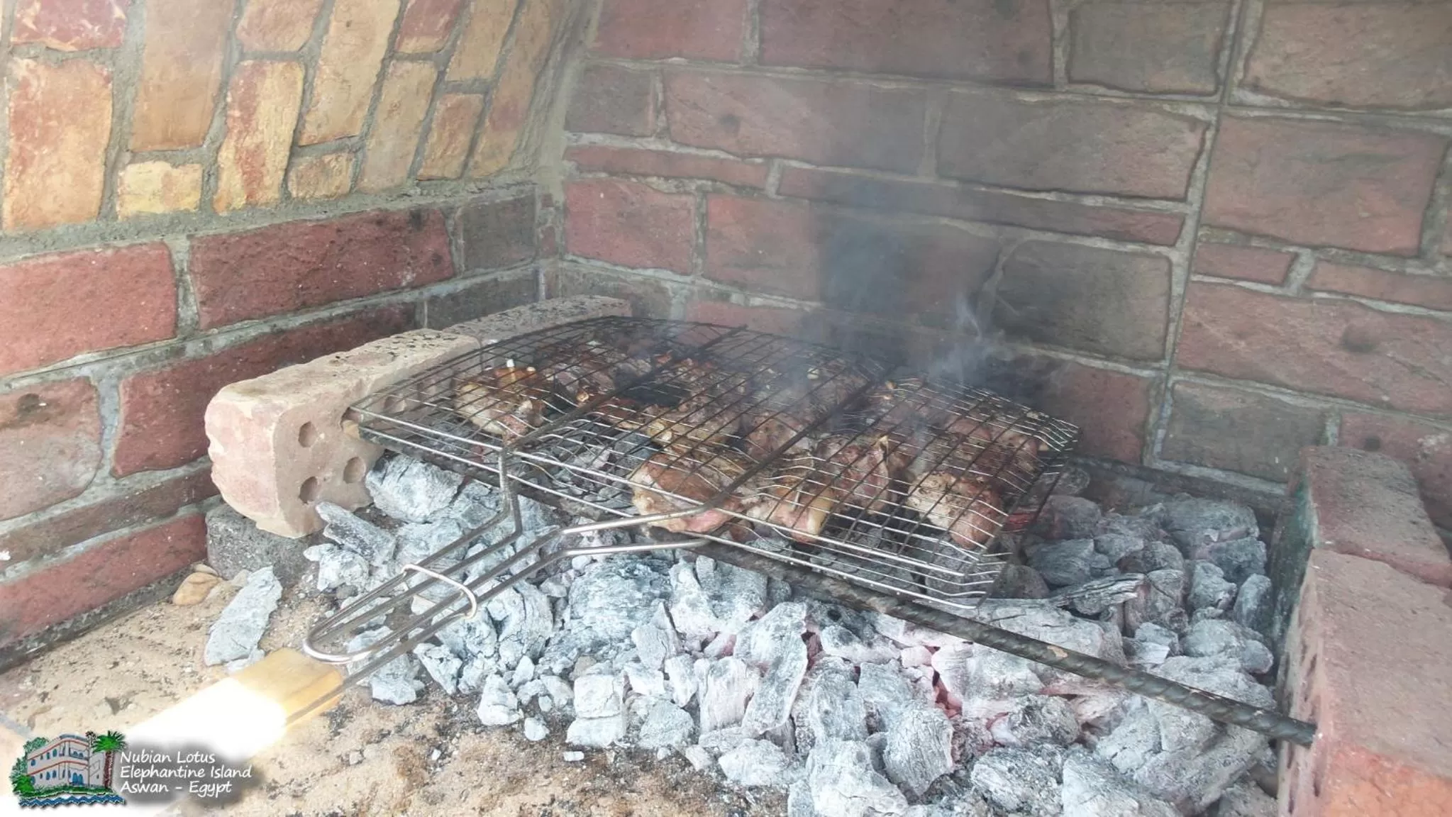 Restaurant/places to eat, BBQ Facilities in Nubian Lotus