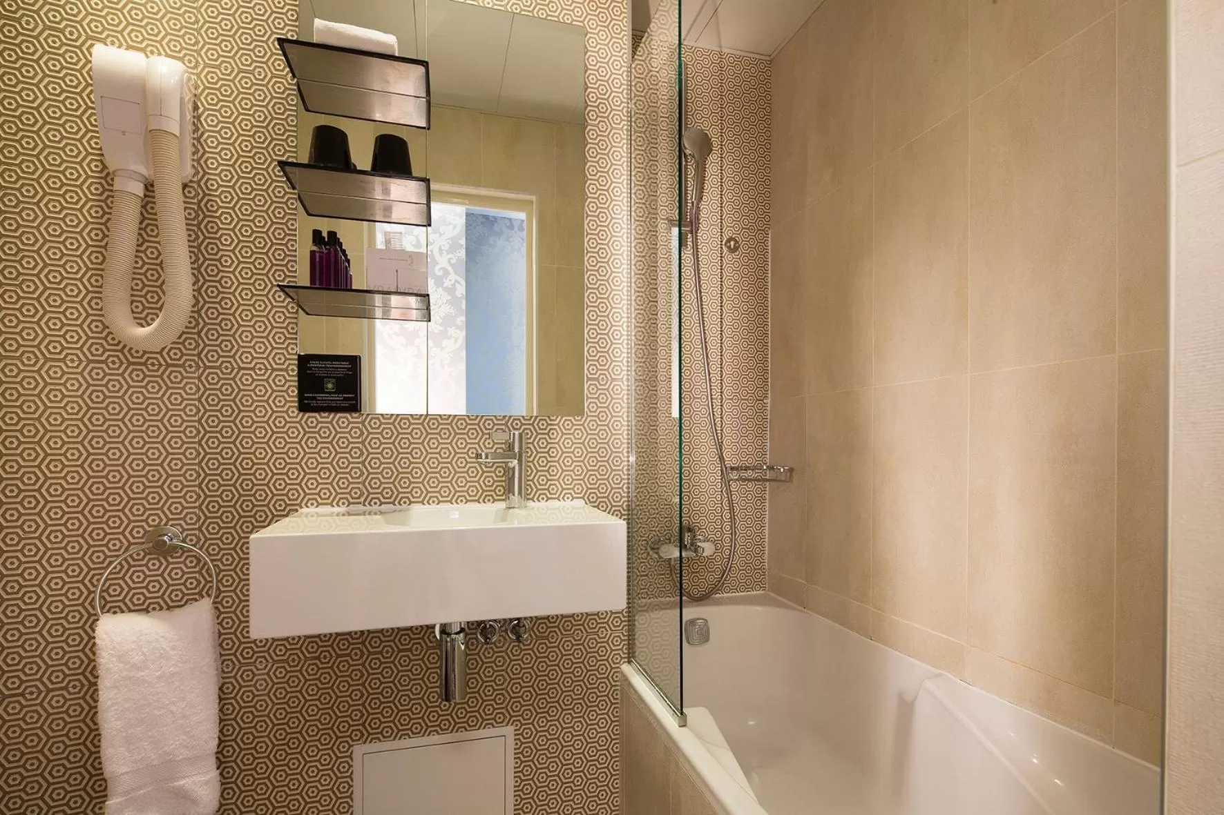 Bathroom in Hotel Design Sorbonne