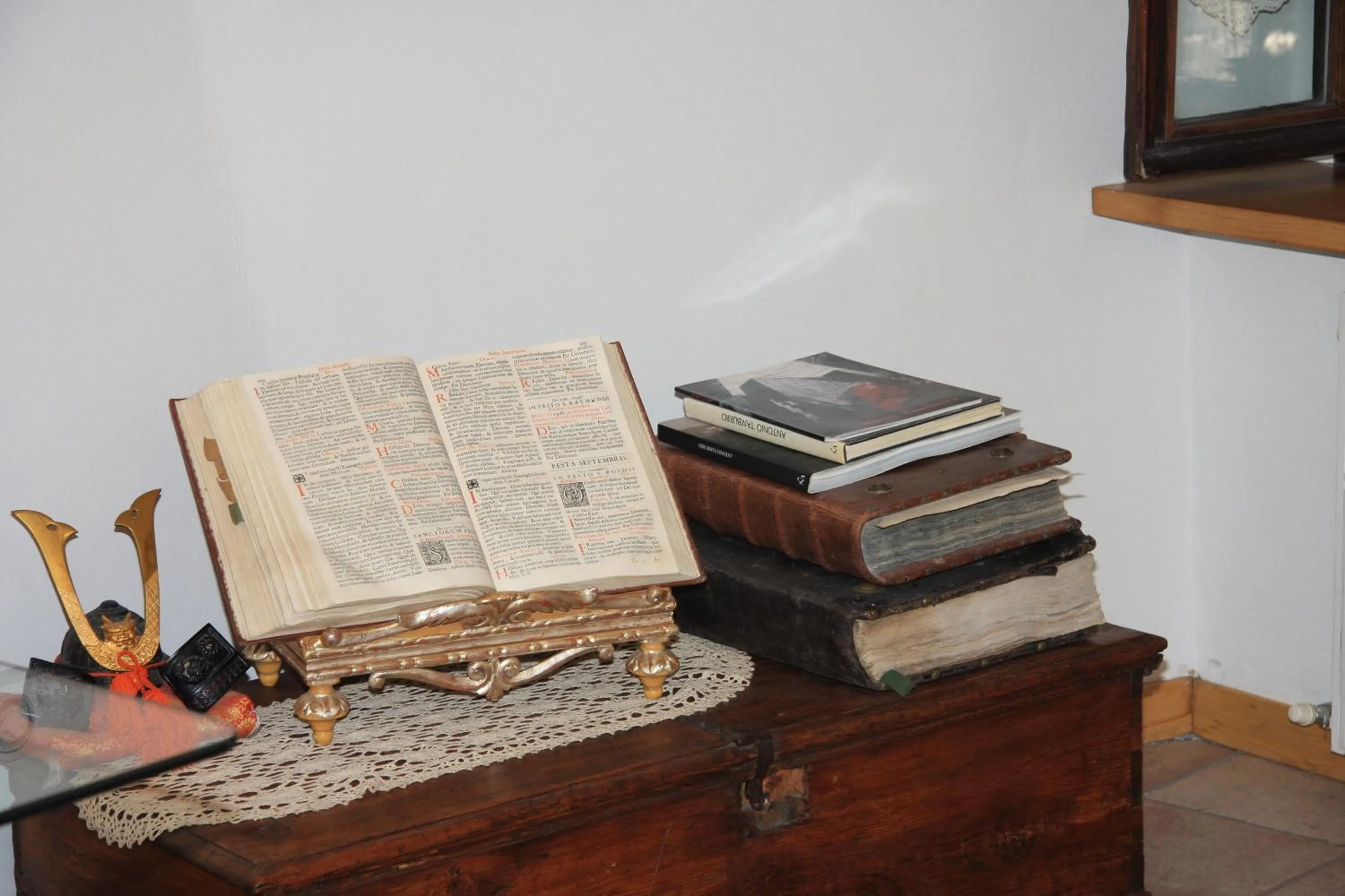 Decorative detail in Hotel Morlacchi