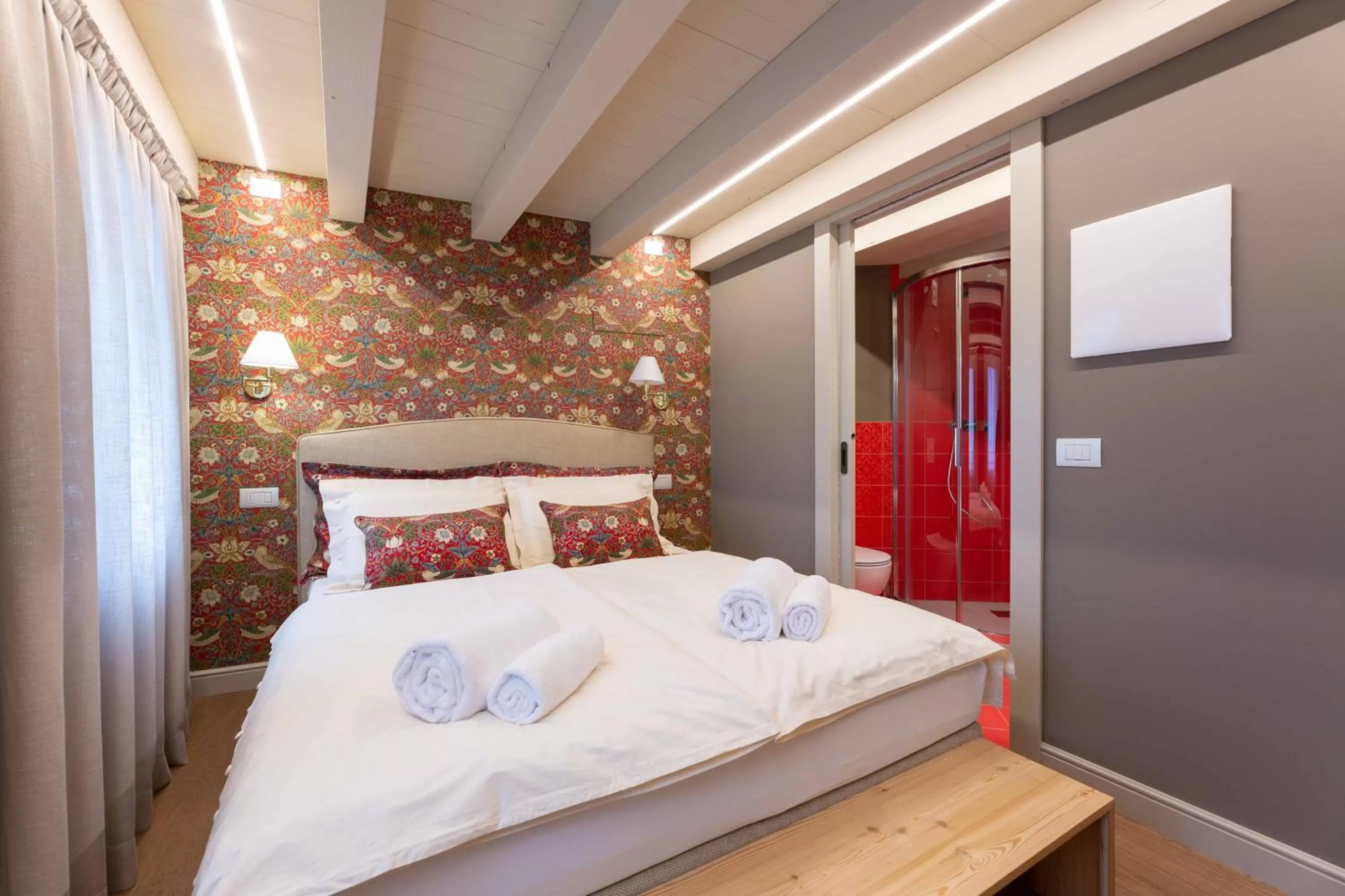 Photo of the whole room, Bed in B&B CASA OLTRAVAL