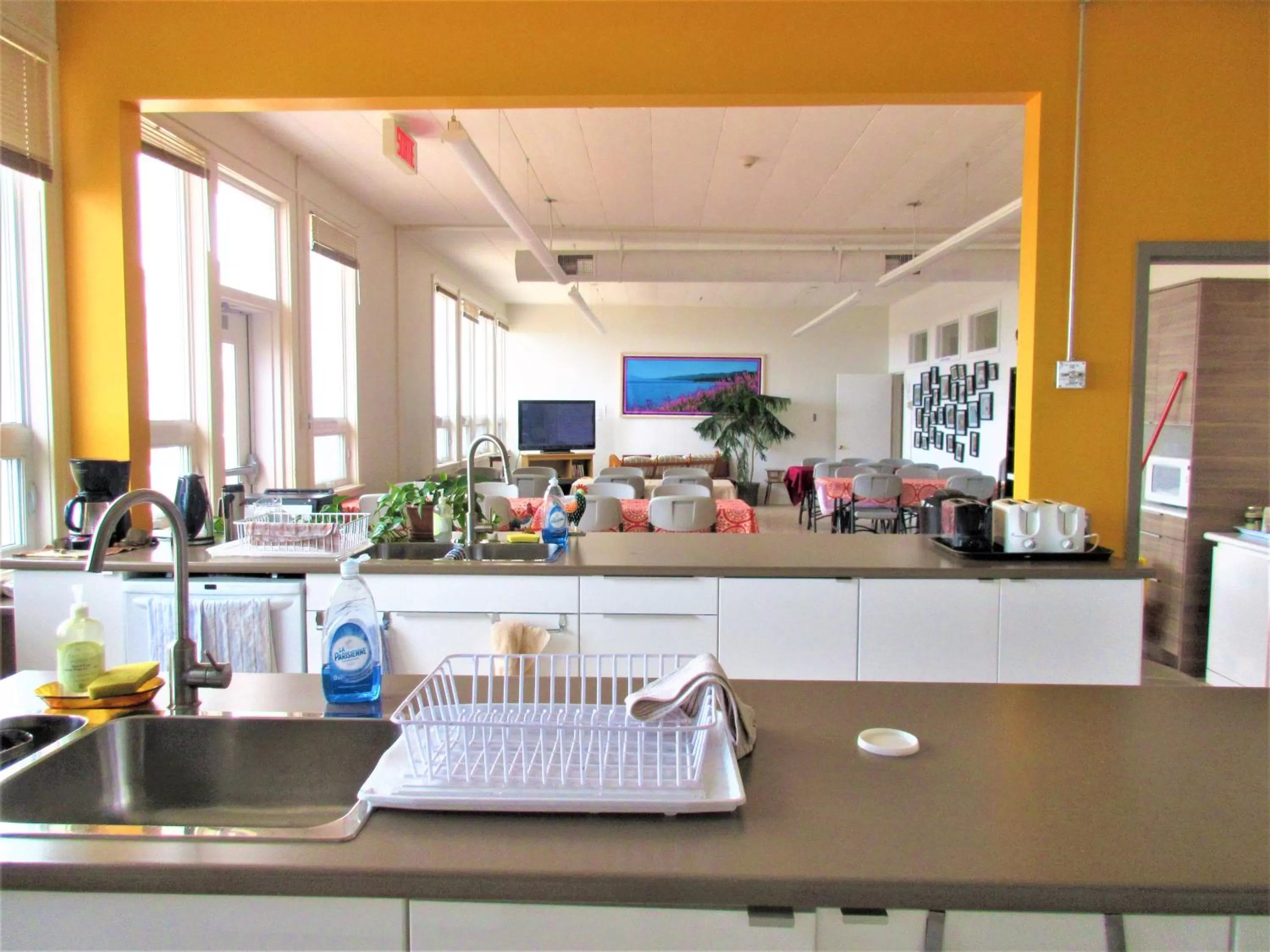 Dining area, Restaurant/Places to Eat in Auberge La Petite École de Forillon