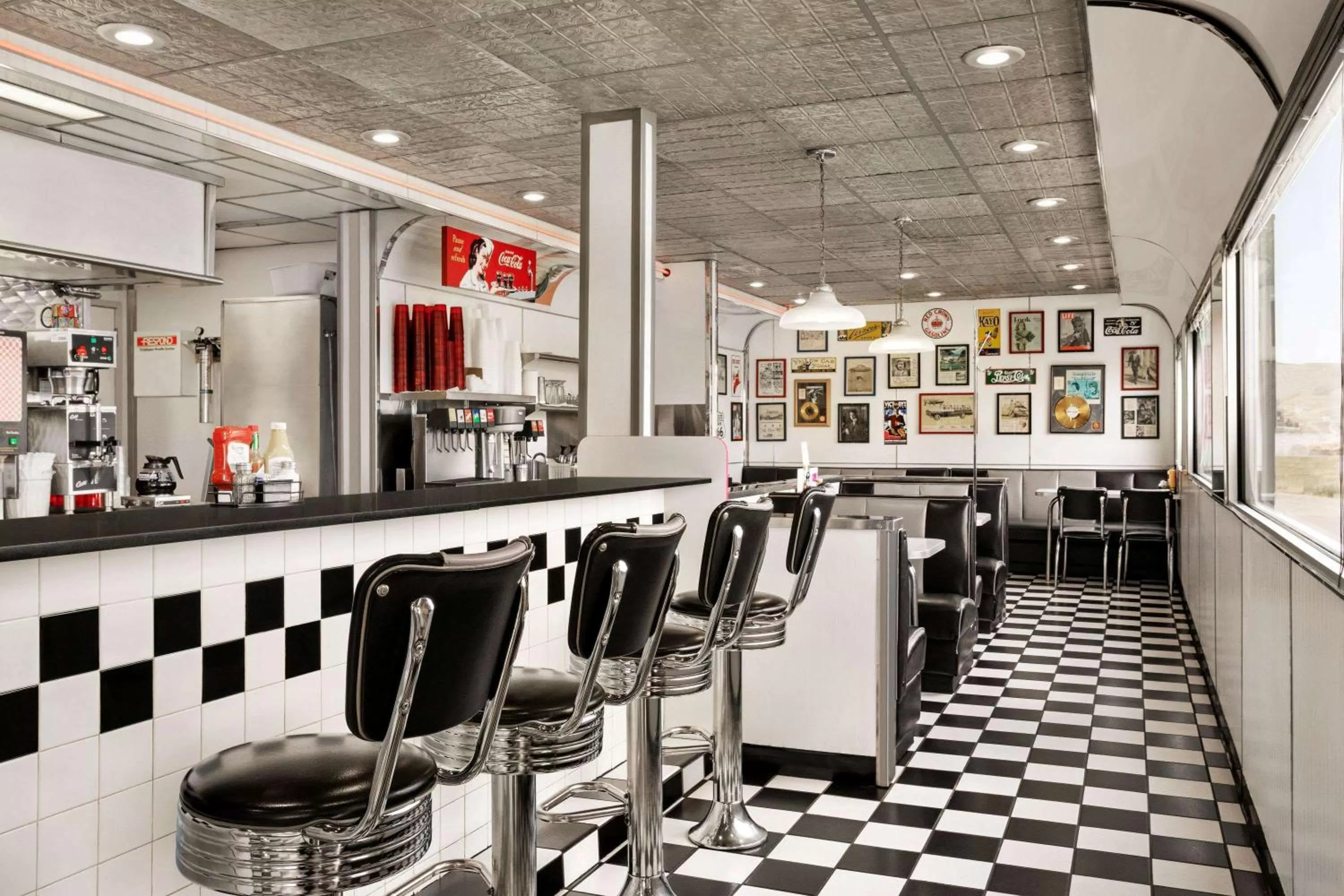 Restaurant/places to eat in Travelodge by Wyndham Green River WY