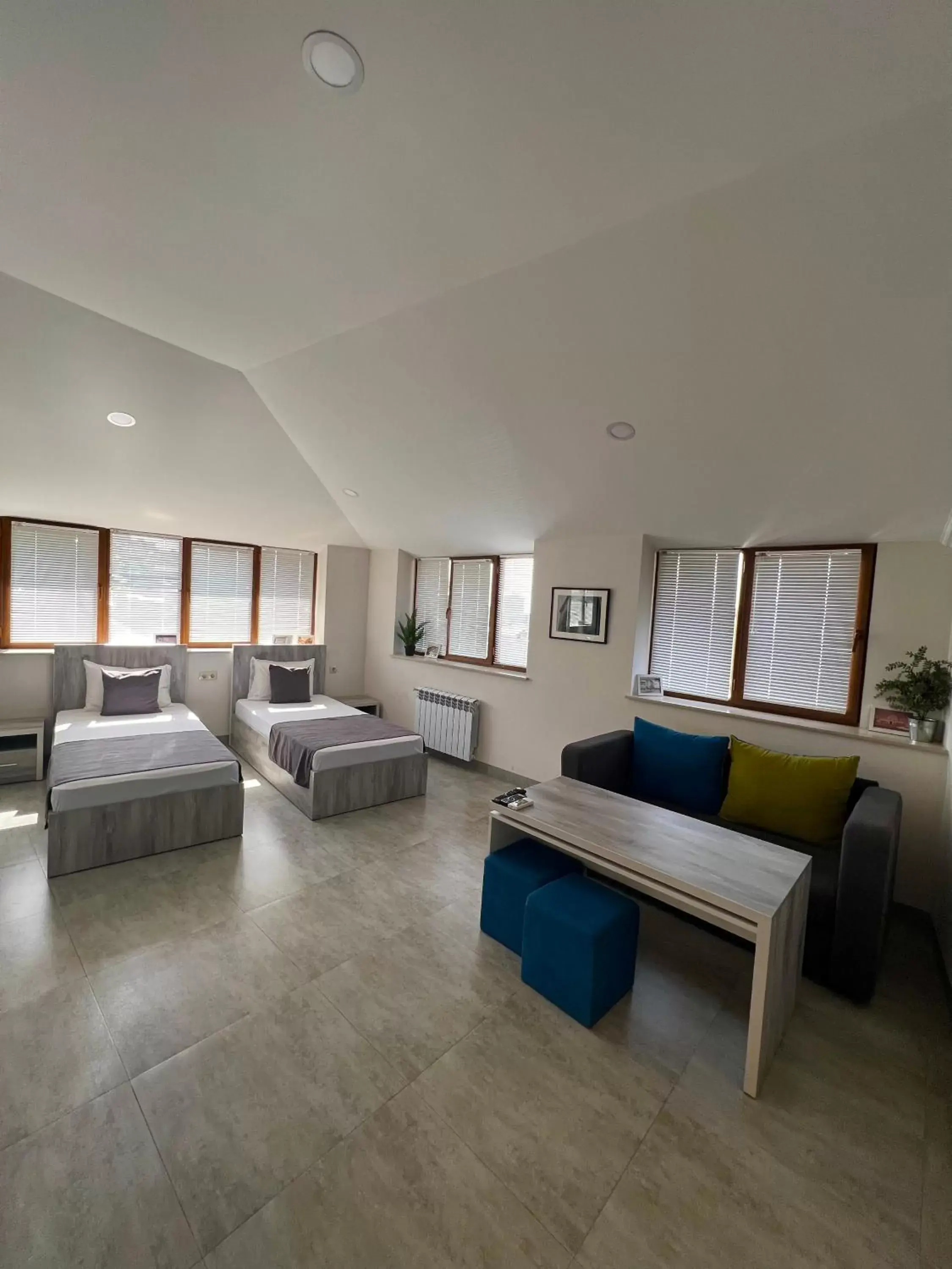 Deluxe Twin Room in Menua by Horizon Hotels, Yerevan Deluxe Twin Room in Menua by Horizon Hotels, Yerevan