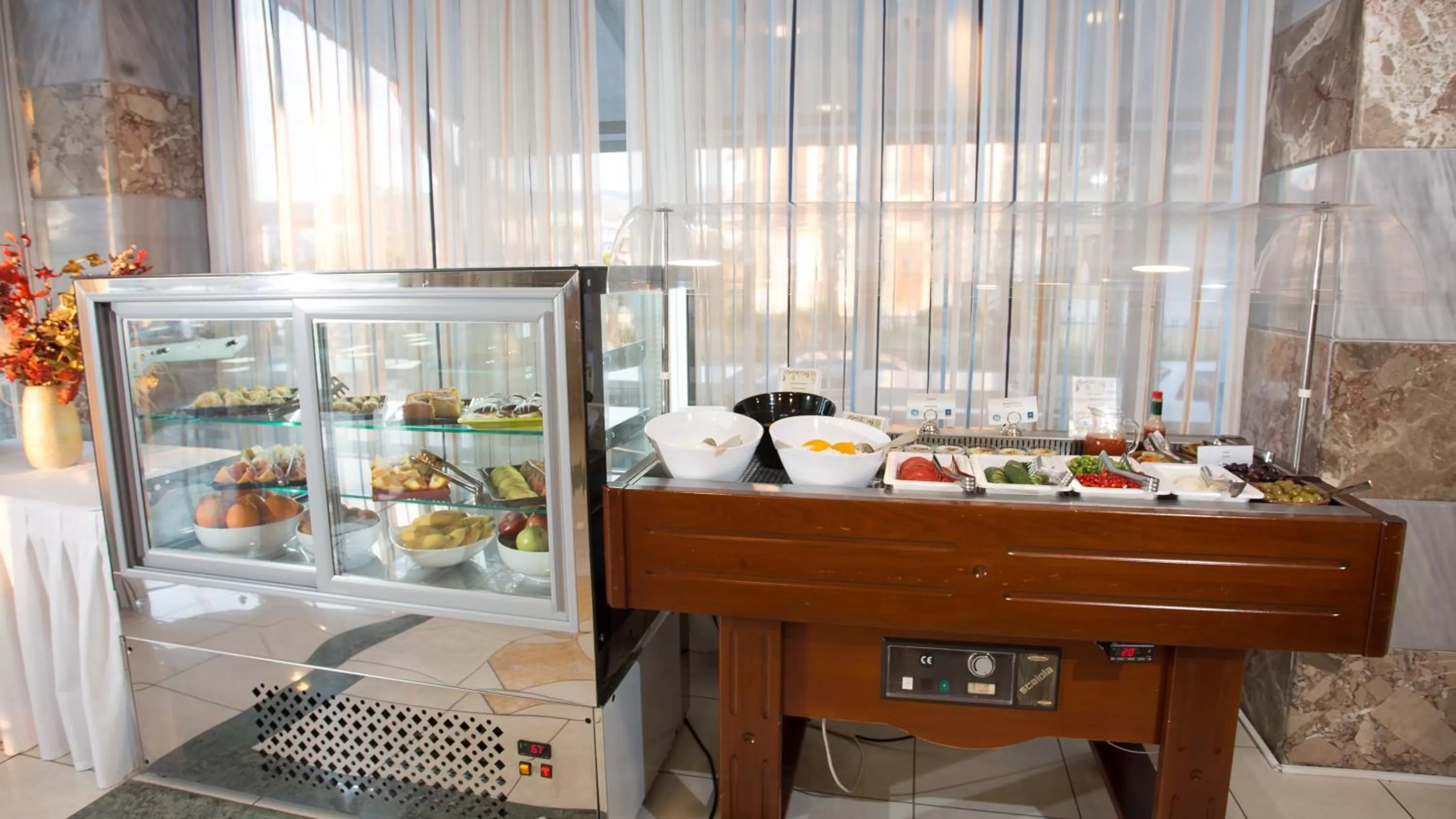 Food and drinks in Kosta Palace