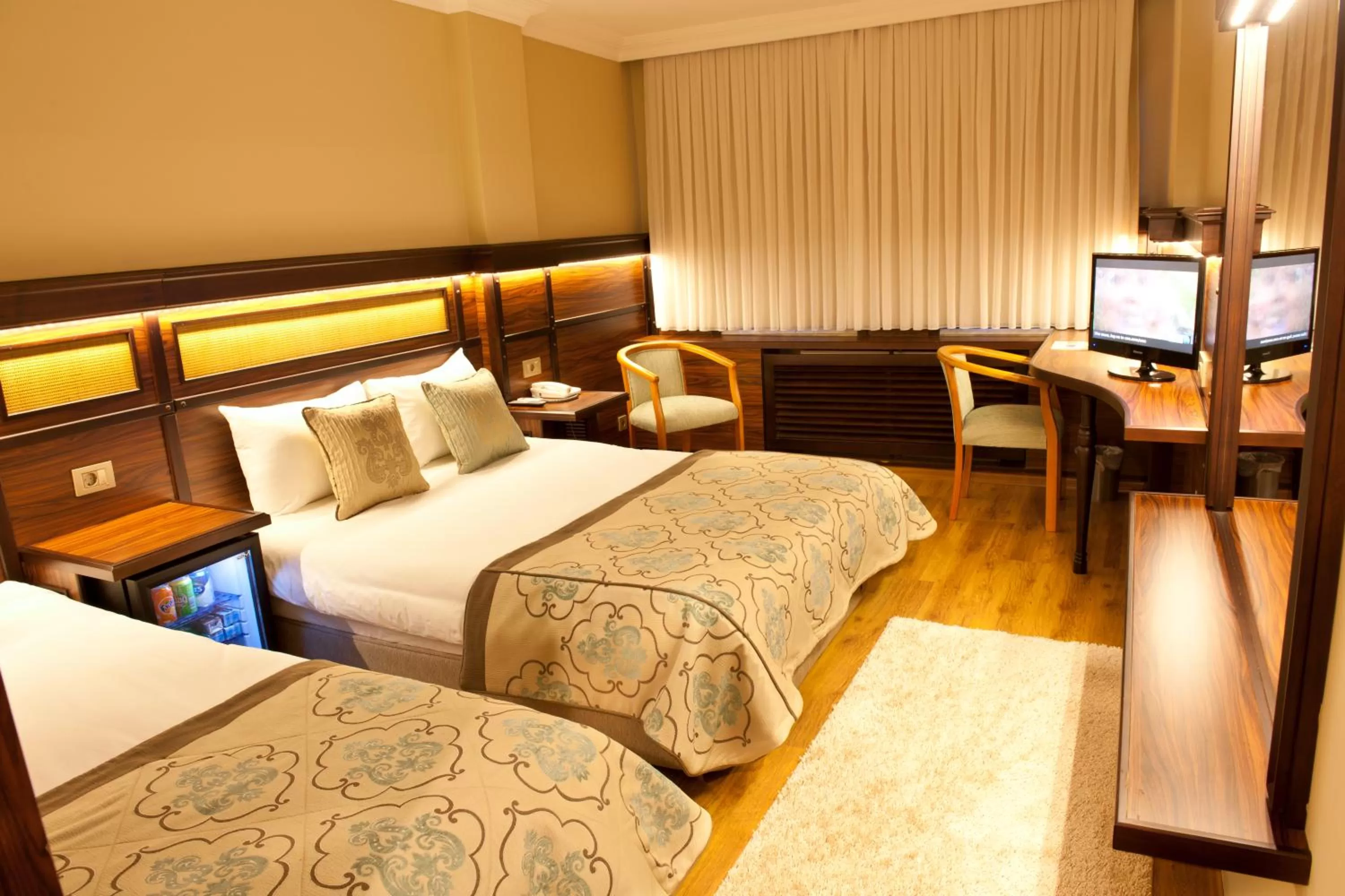 Photo of the whole room, Bed in Boyuguzel Termal Hotel