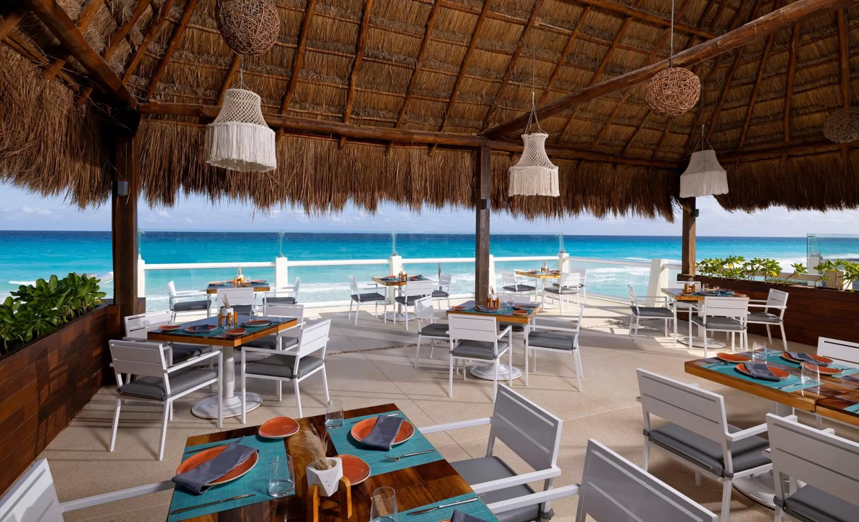 Restaurant/places to eat in Paradisus Cancun All Inclusive - Grand Reopening coming soon