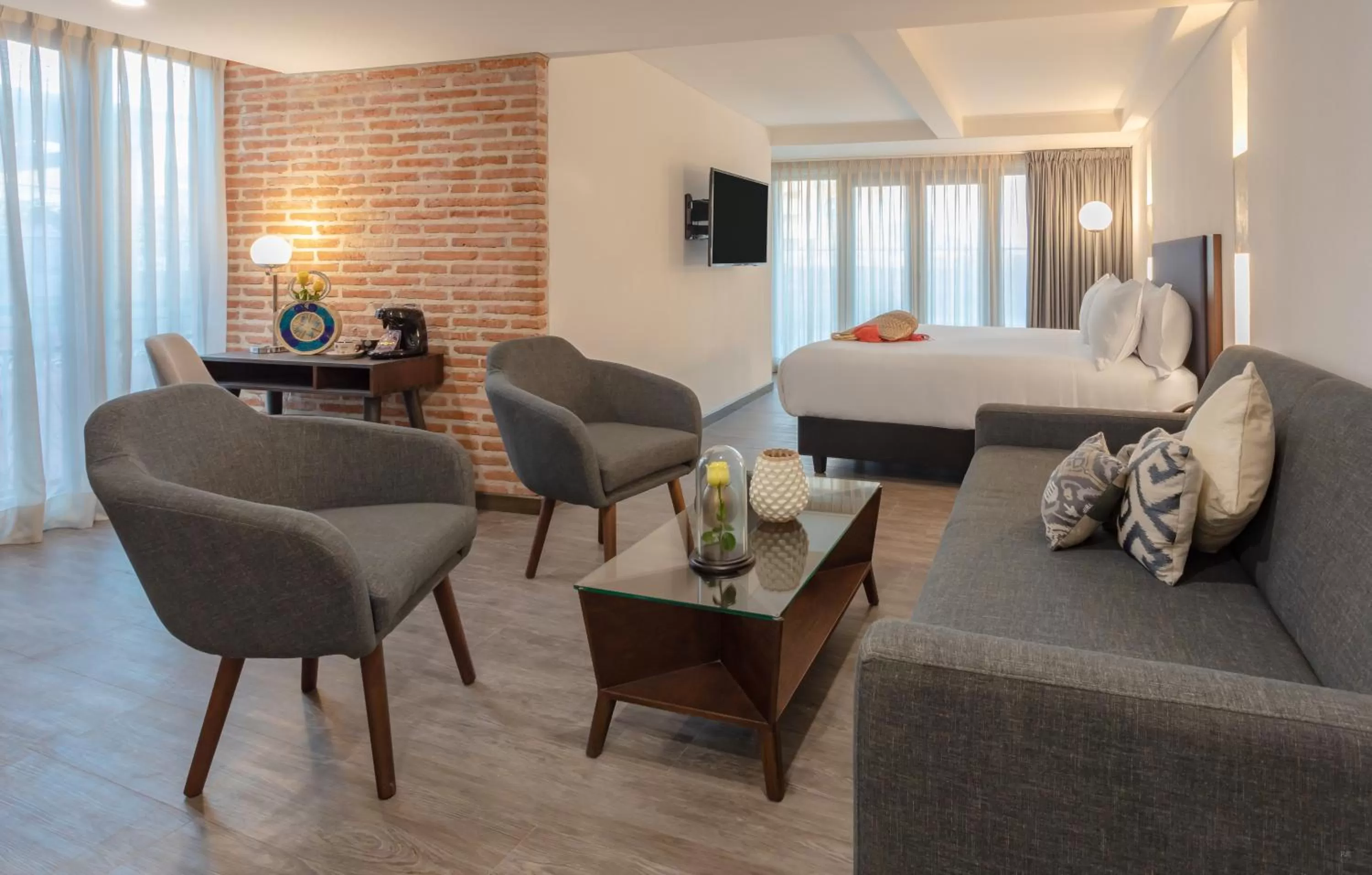 Living room in Hotel Santa Catalina By OxoHotel