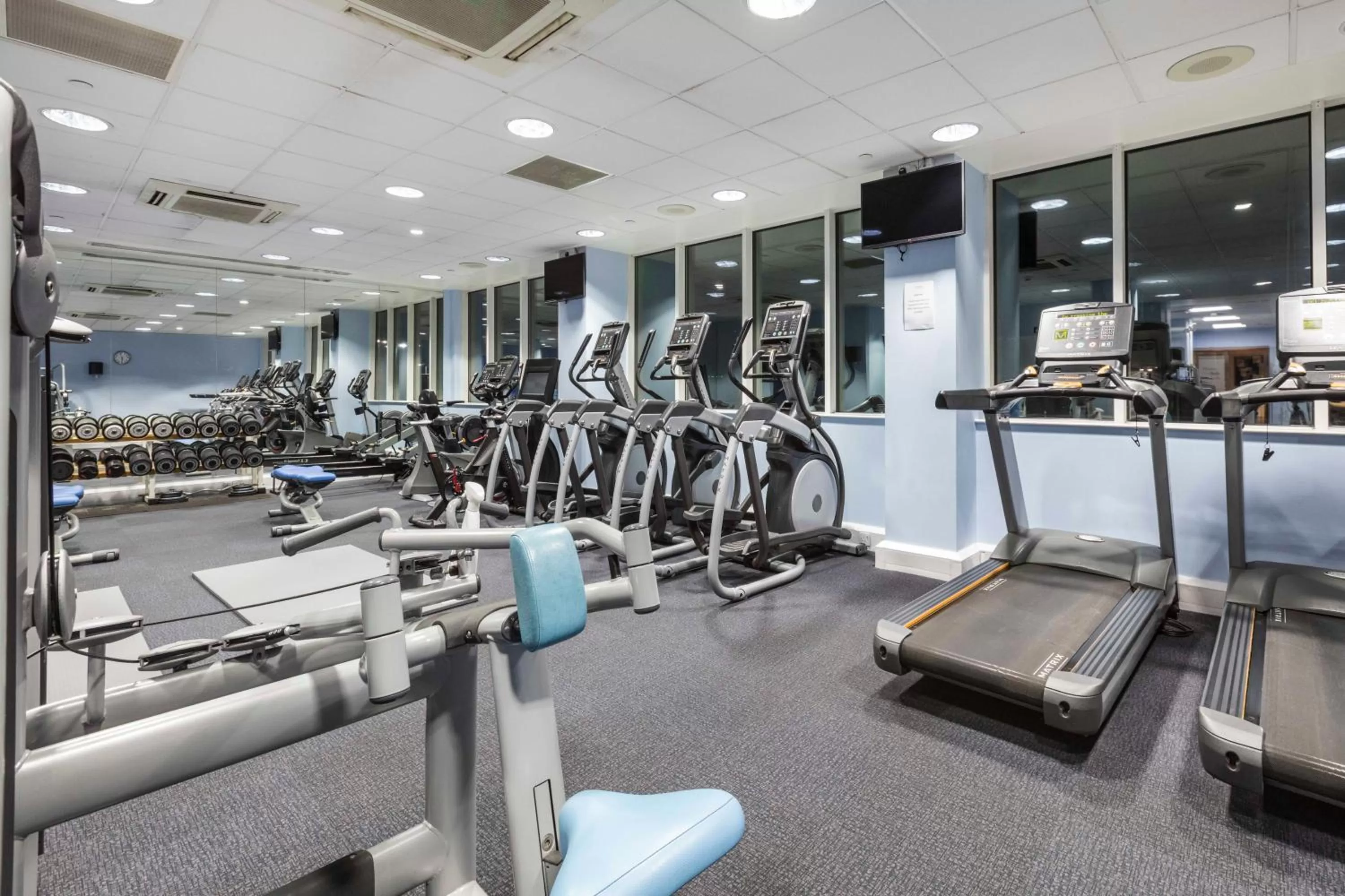 Fitness centre/facilities in Leonardo Royal Southampton Grand Harbour