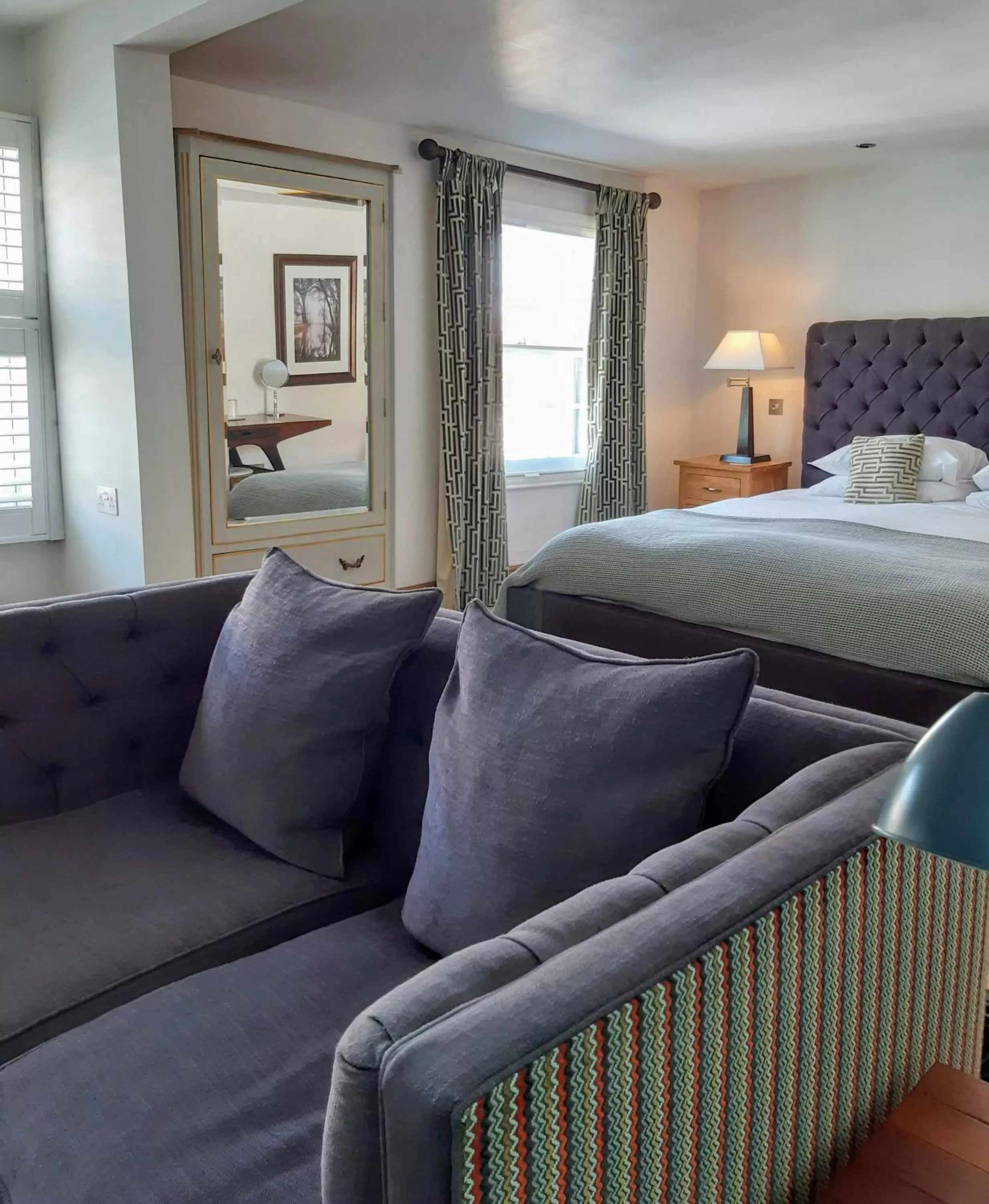 Photo of the whole room, Bed in Browns Hotel