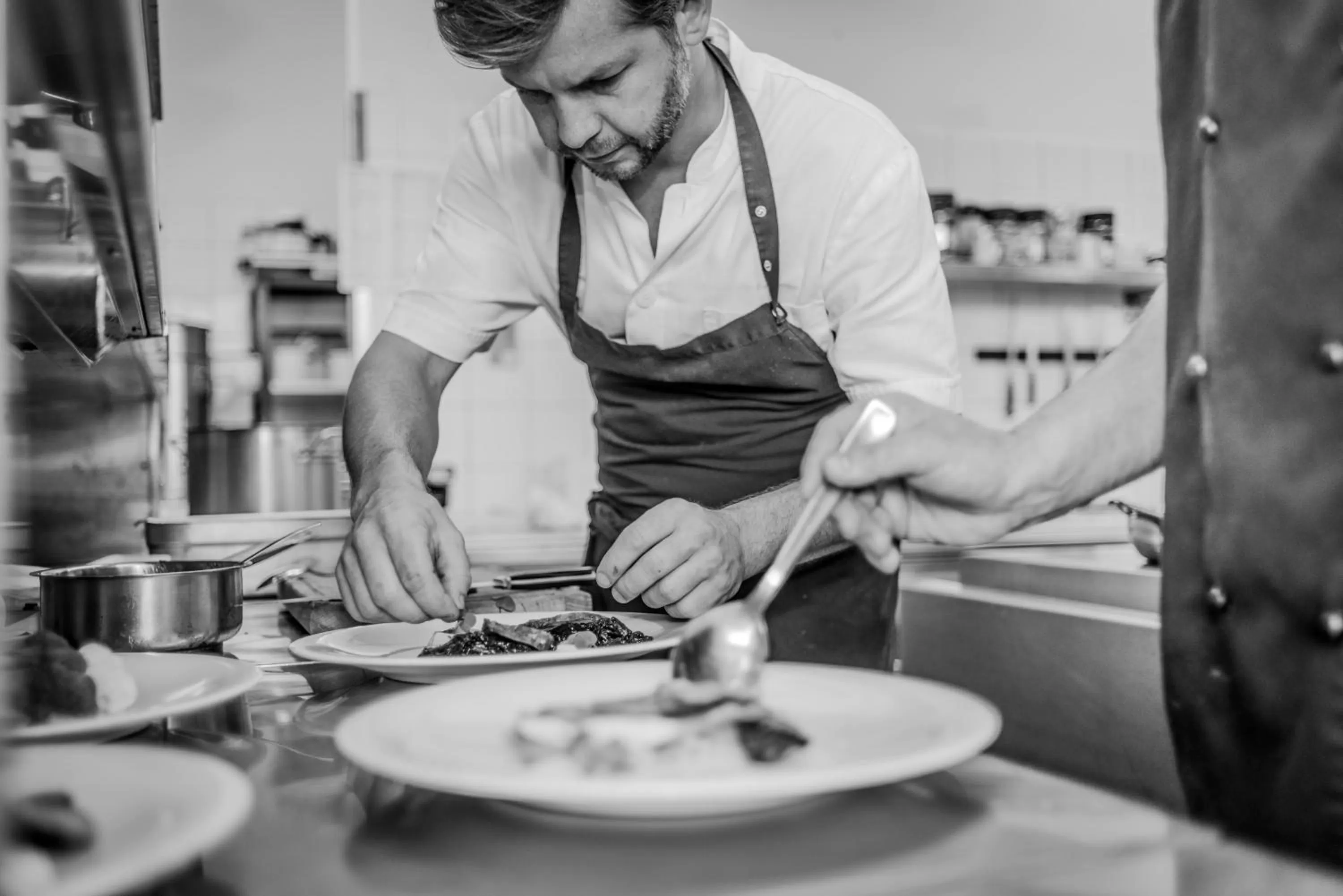 Kitchen or kitchenette in Apart & Suiten Hotel WEIDEN