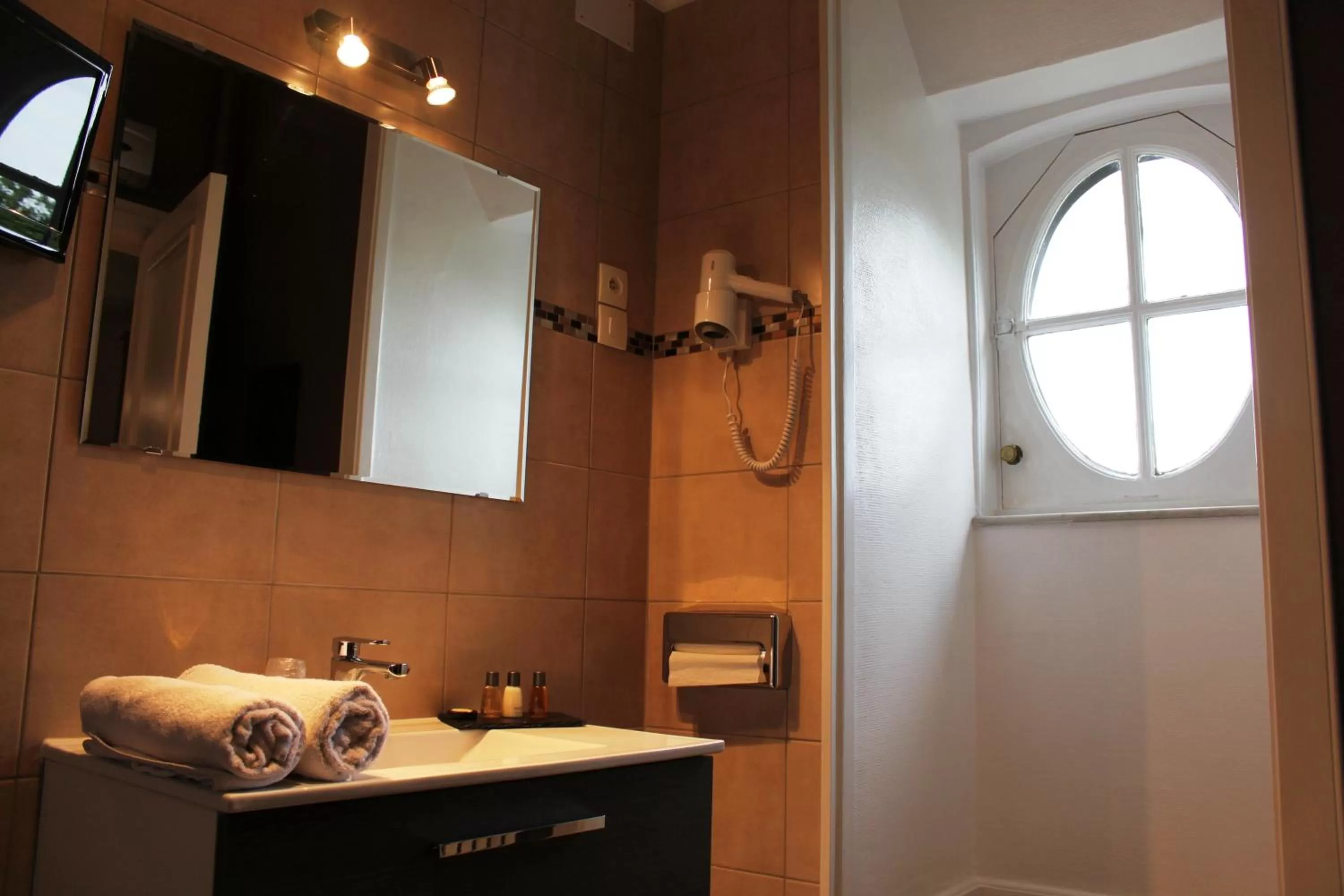 Bathroom in Résidence et Chambres d'Hôtes de La Porte d'Arras