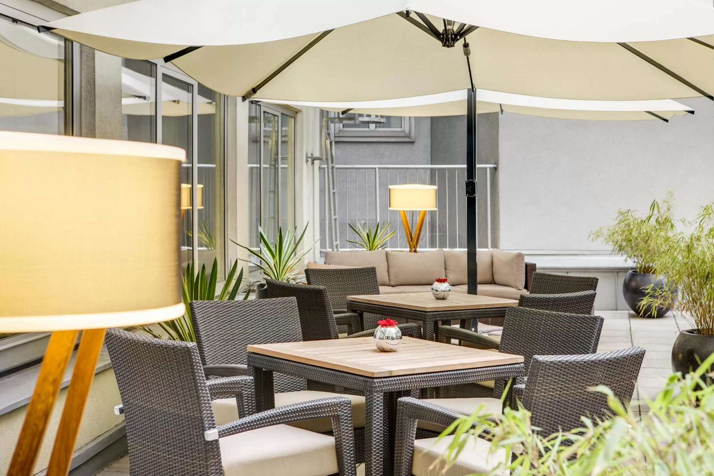 Balcony/Terrace in IntercityHotel Wien