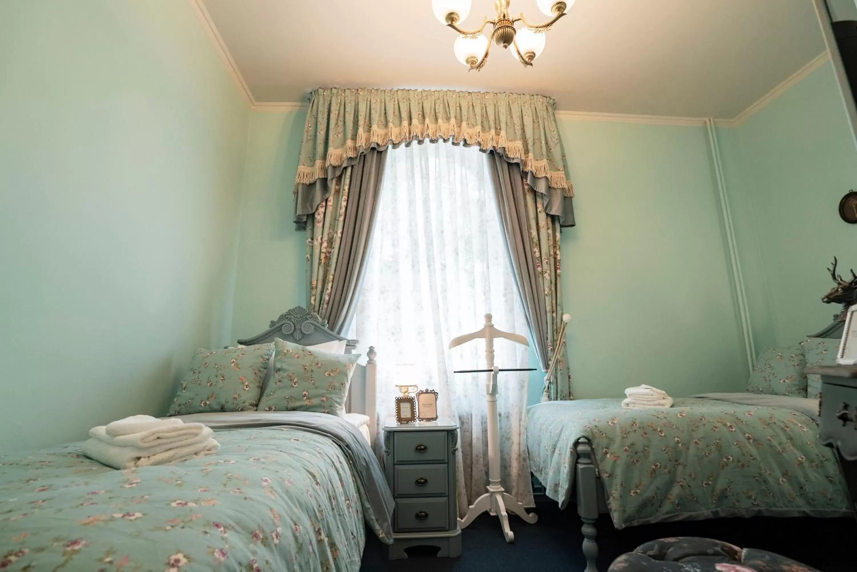 Twin Room in Roze Villa Twin Room in Roze Villa