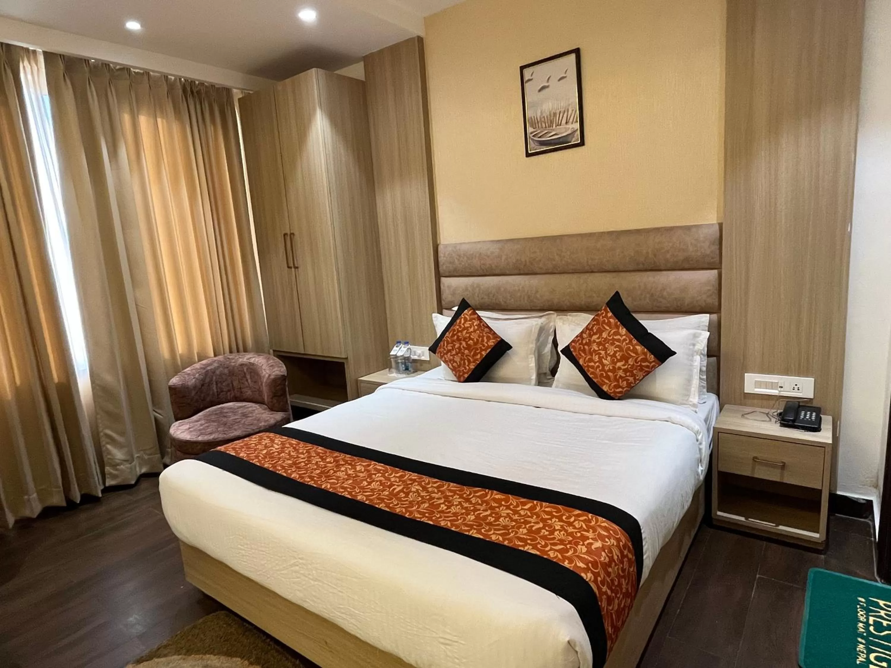 Photo of the whole room, Bed in RRV Hotel