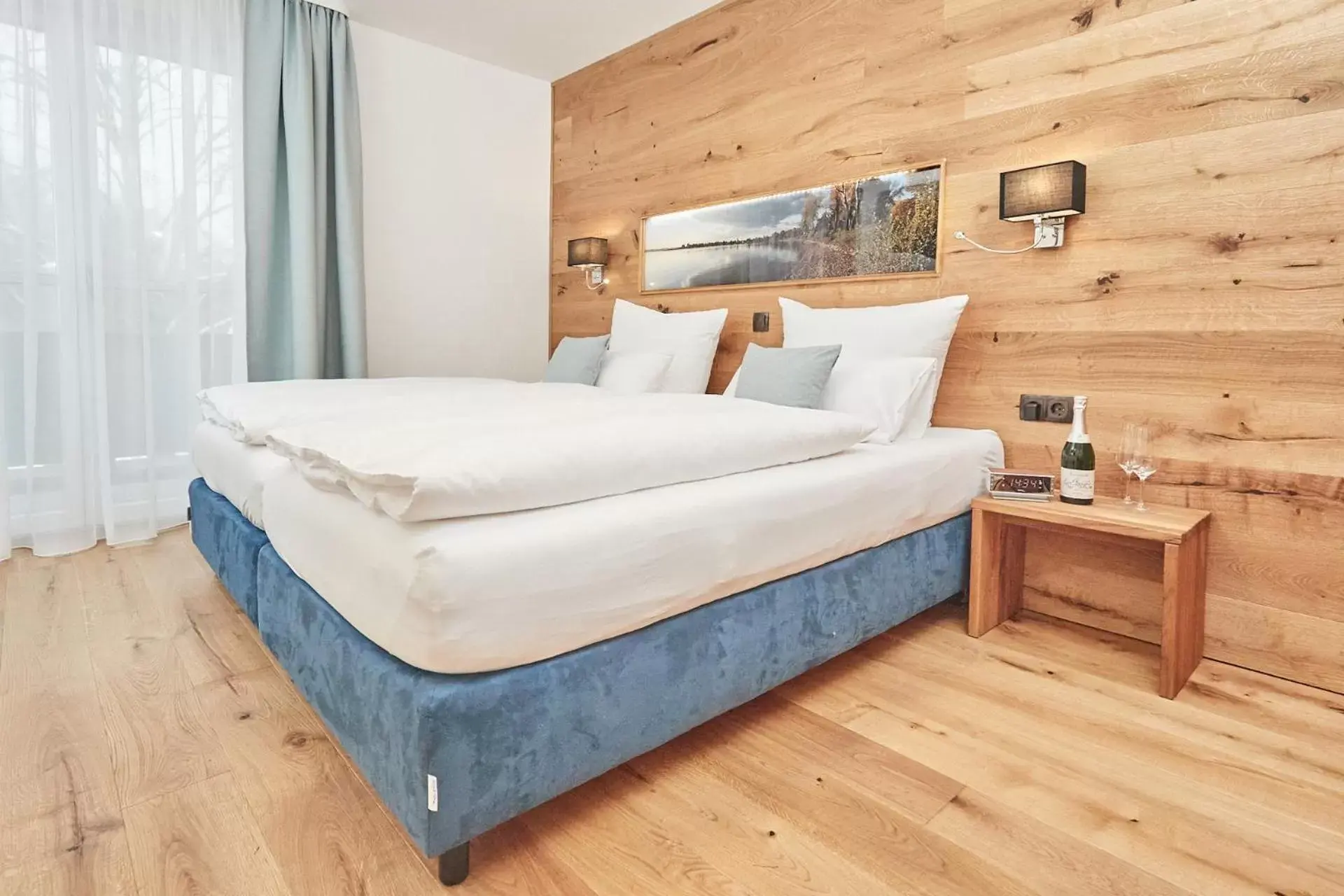 Comfort Double Room with Balcony in Zum Fischer am See ***S Comfort Double Room with Balcony in Zum Fischer am See ***S