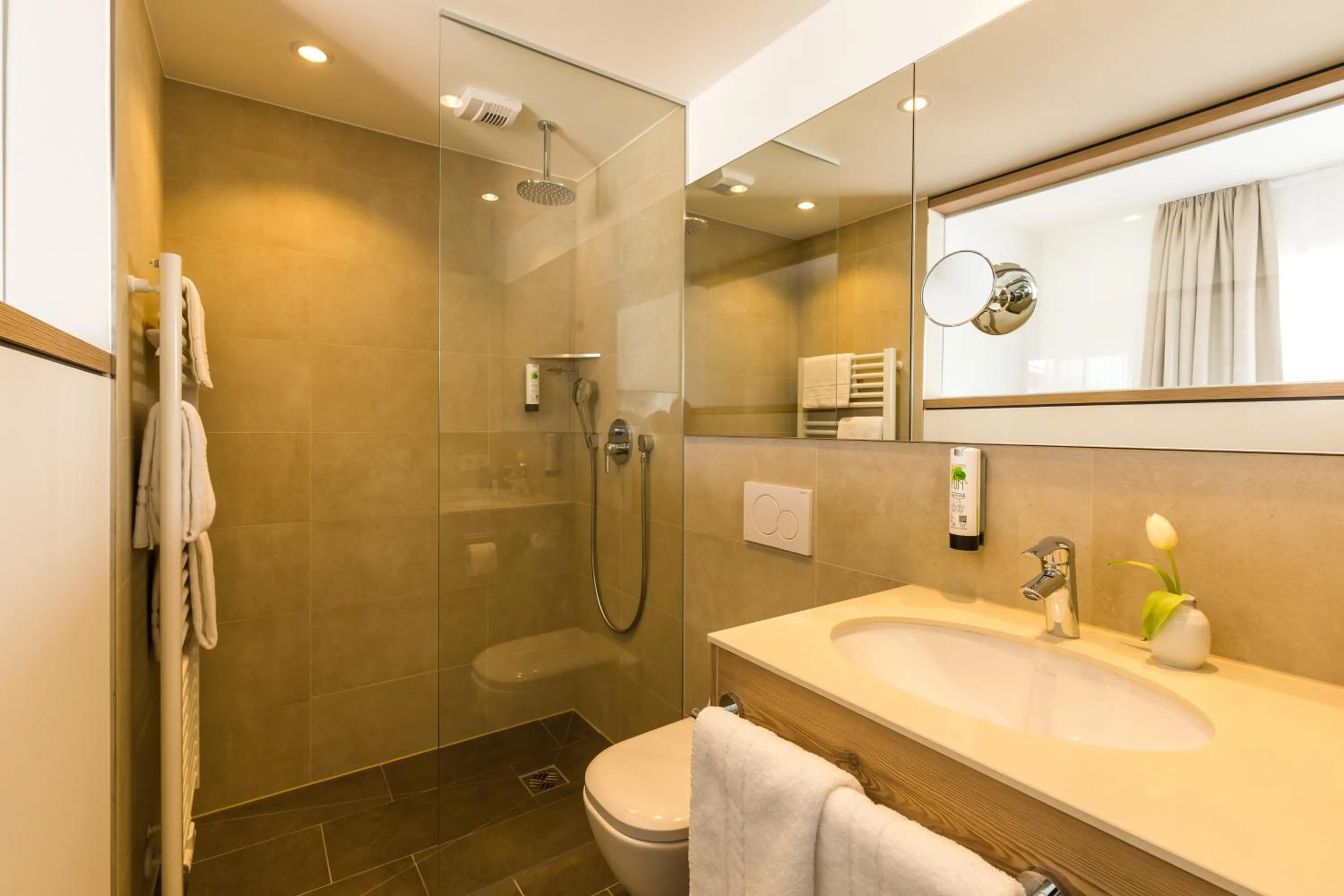 Bathroom in HELDs Vitalhotel