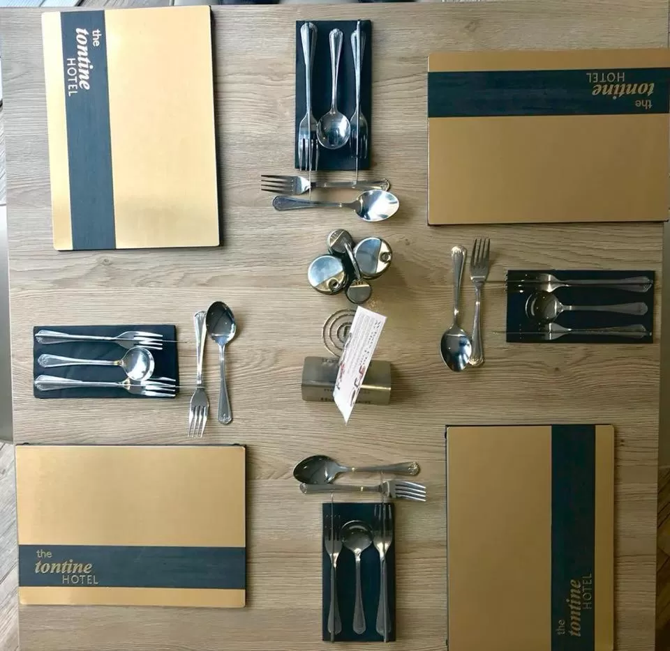 Restaurant/places to eat in The Tontine Hotel