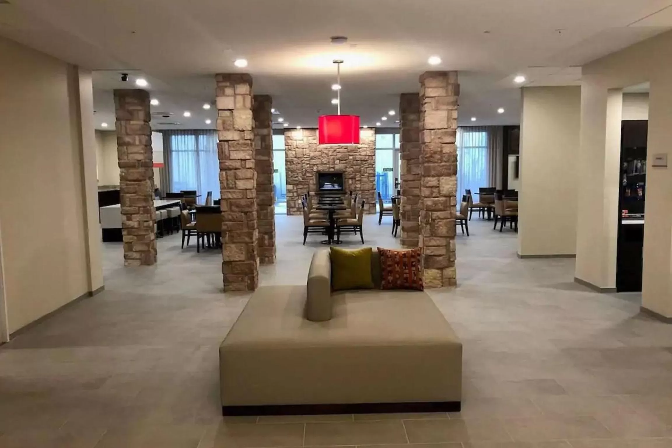 Lobby or reception in Hawthorn Extended Stay by Wyndham Monahans