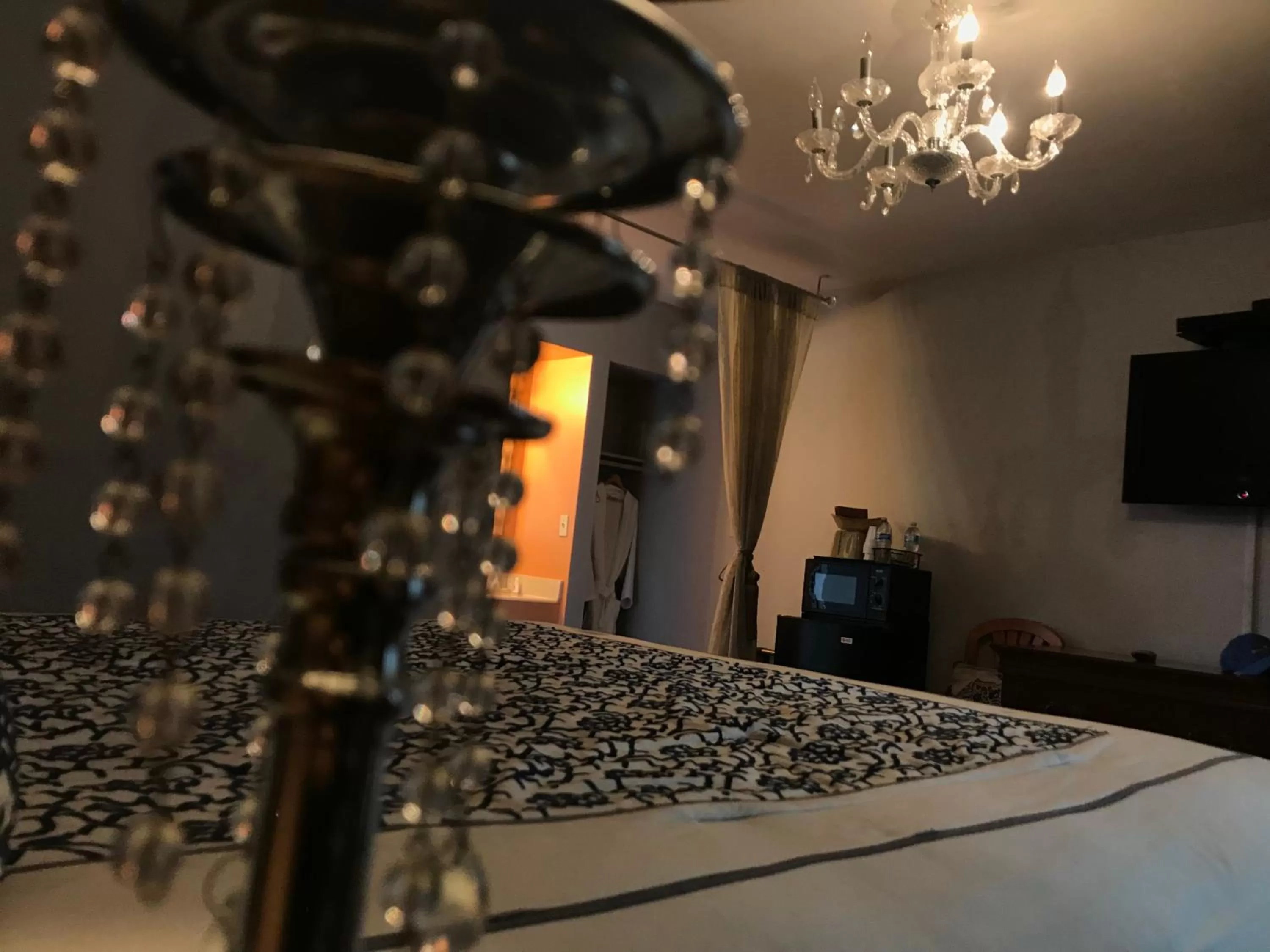 Bed in Chardonnay Lodge