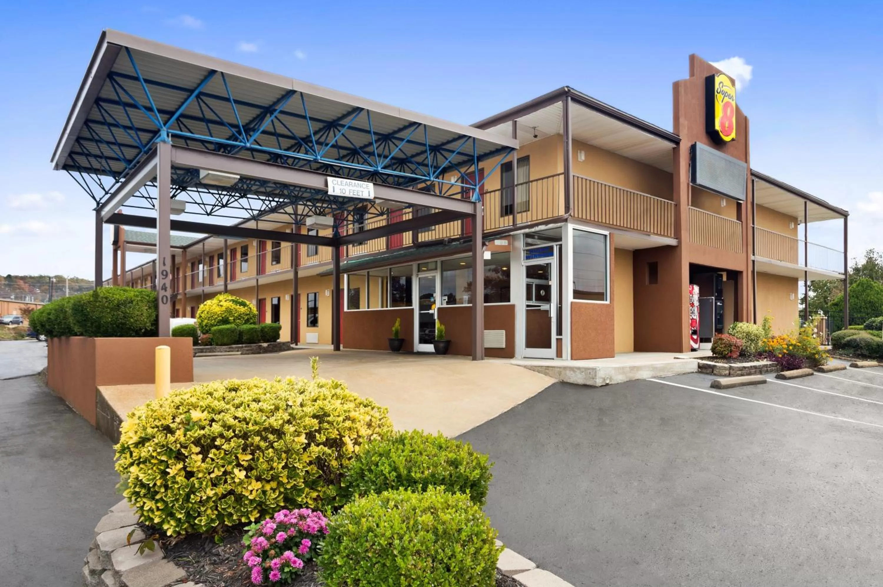 Facade/entrance in Super 8 by Wyndham Jackson