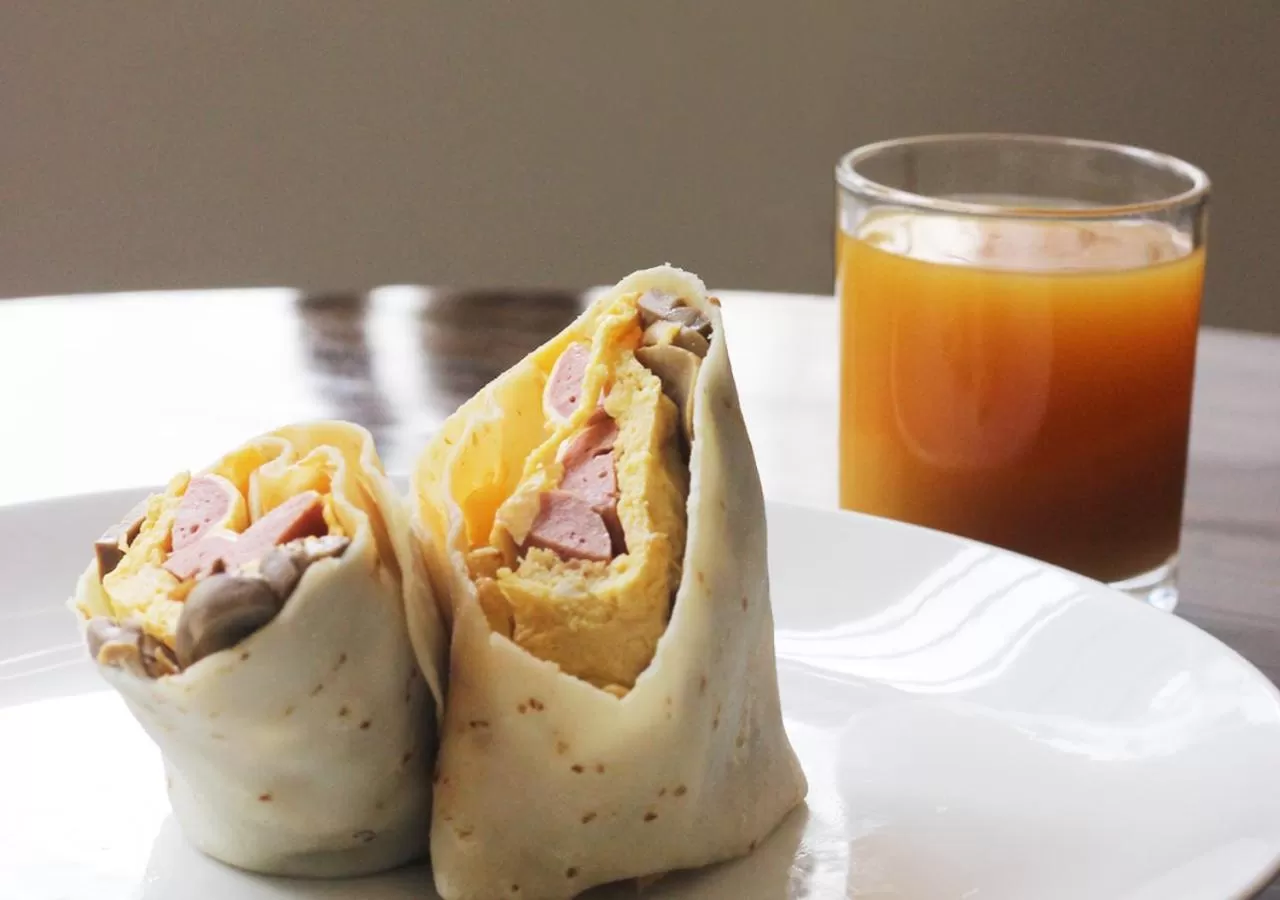 Breakfast in Jatra Flagship Dhaka Lake View