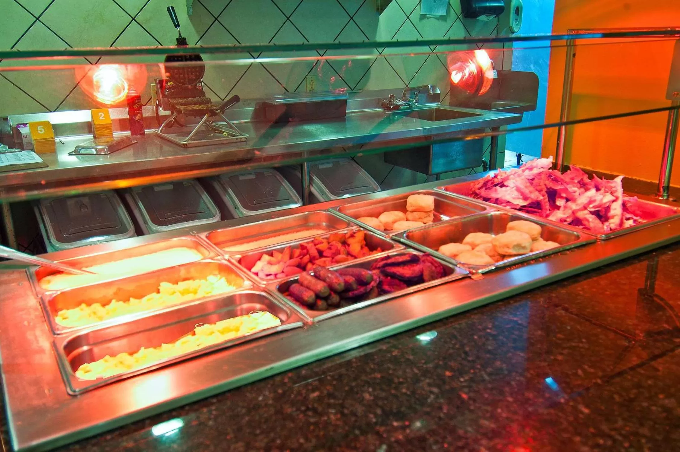 Dining area in Hilton Garden Inn Starkville