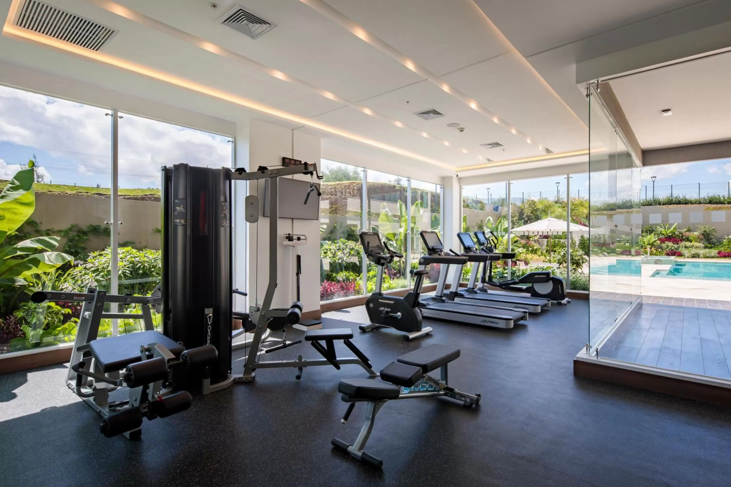 Fitness centre/facilities in Holiday Inn - Quito Airport by IHG