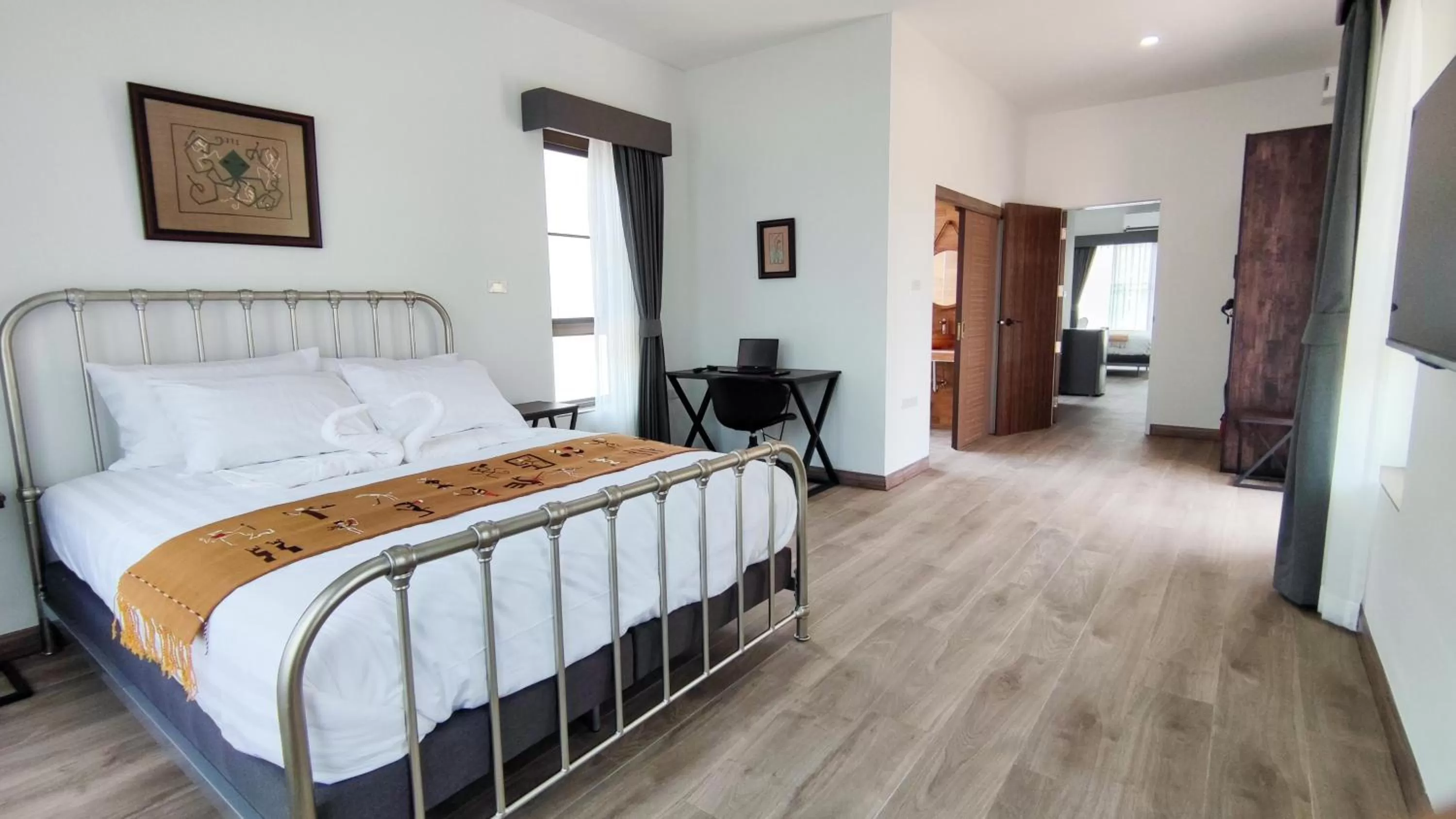 Bed in Isan Golf & Adventure Hotel