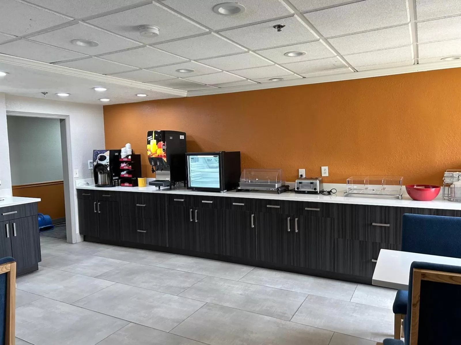 Breakfast in La Quinta by Wyndham Orlando South