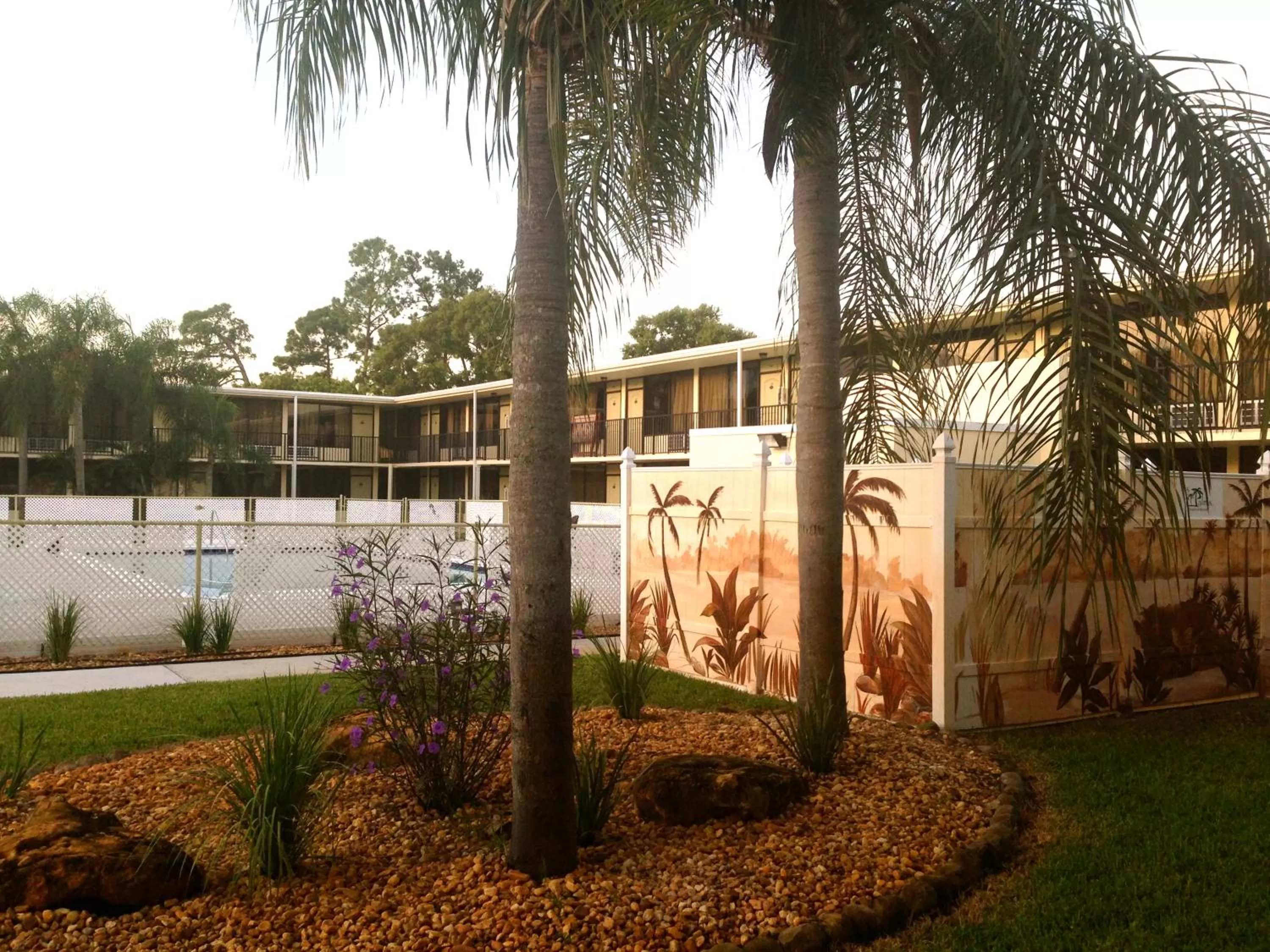 Decorative detail in At Home Inn - Fort Pierce