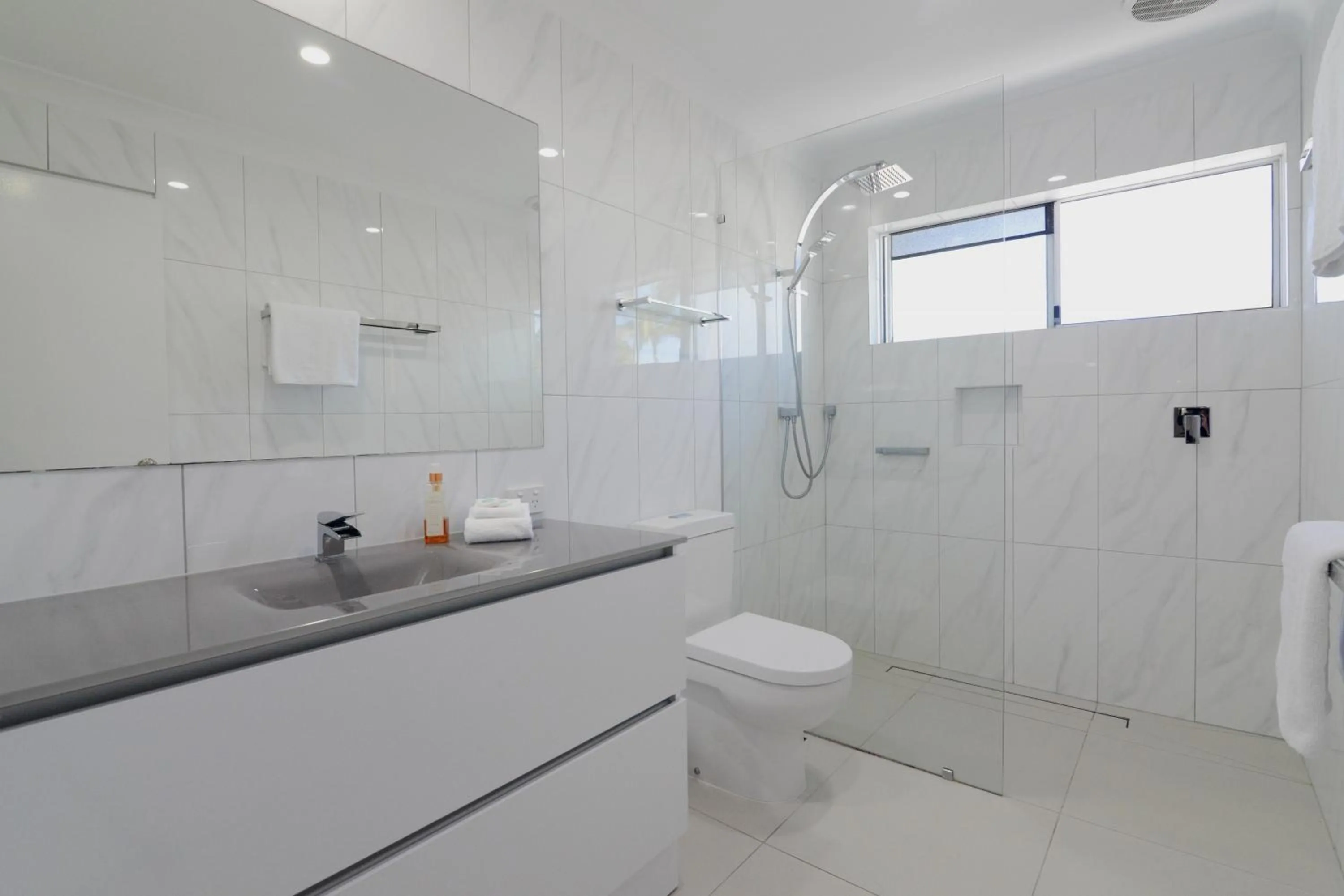 Noosa Entrance Waterfront Resort