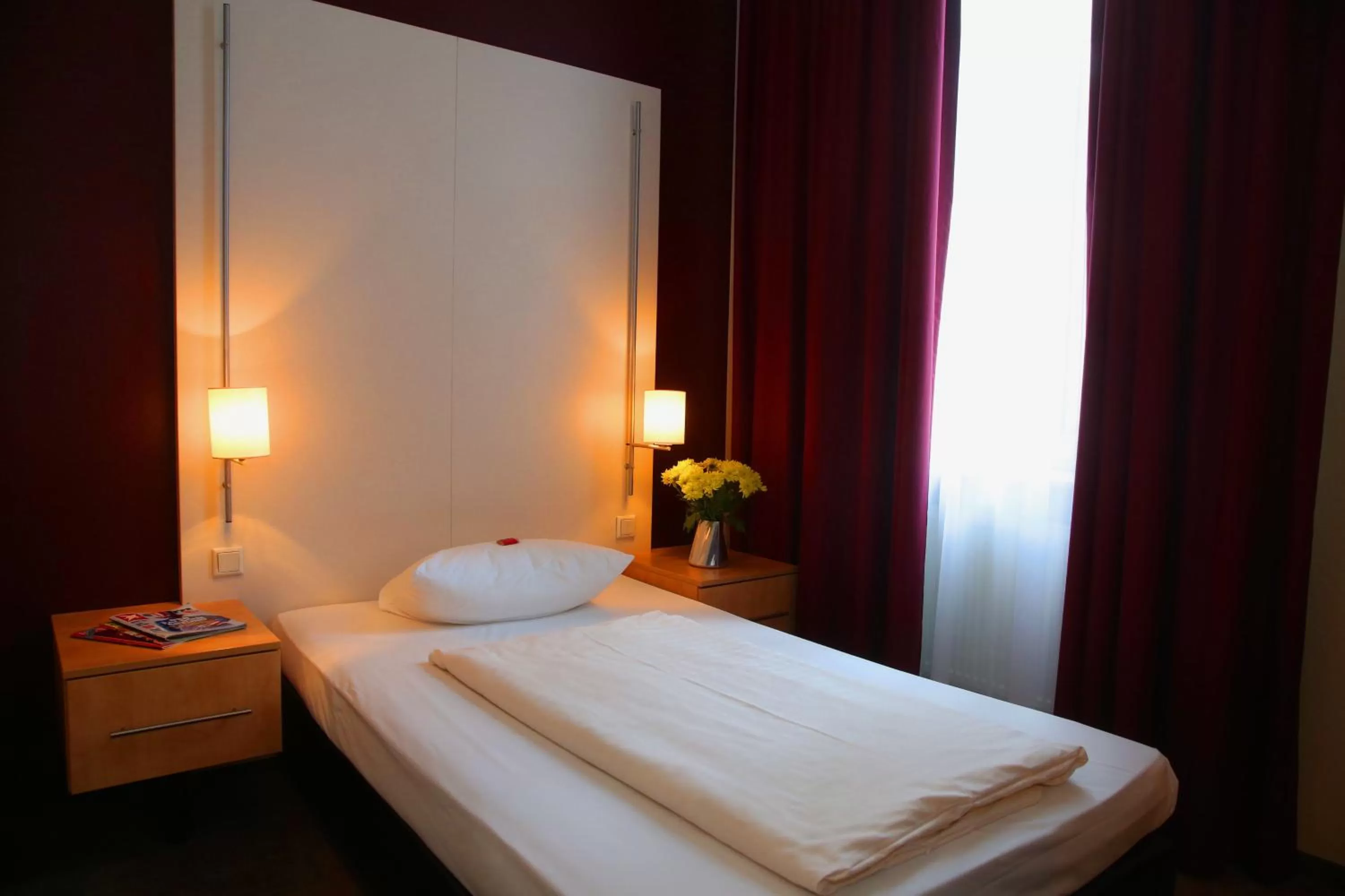 Bed in Hotel Columbus