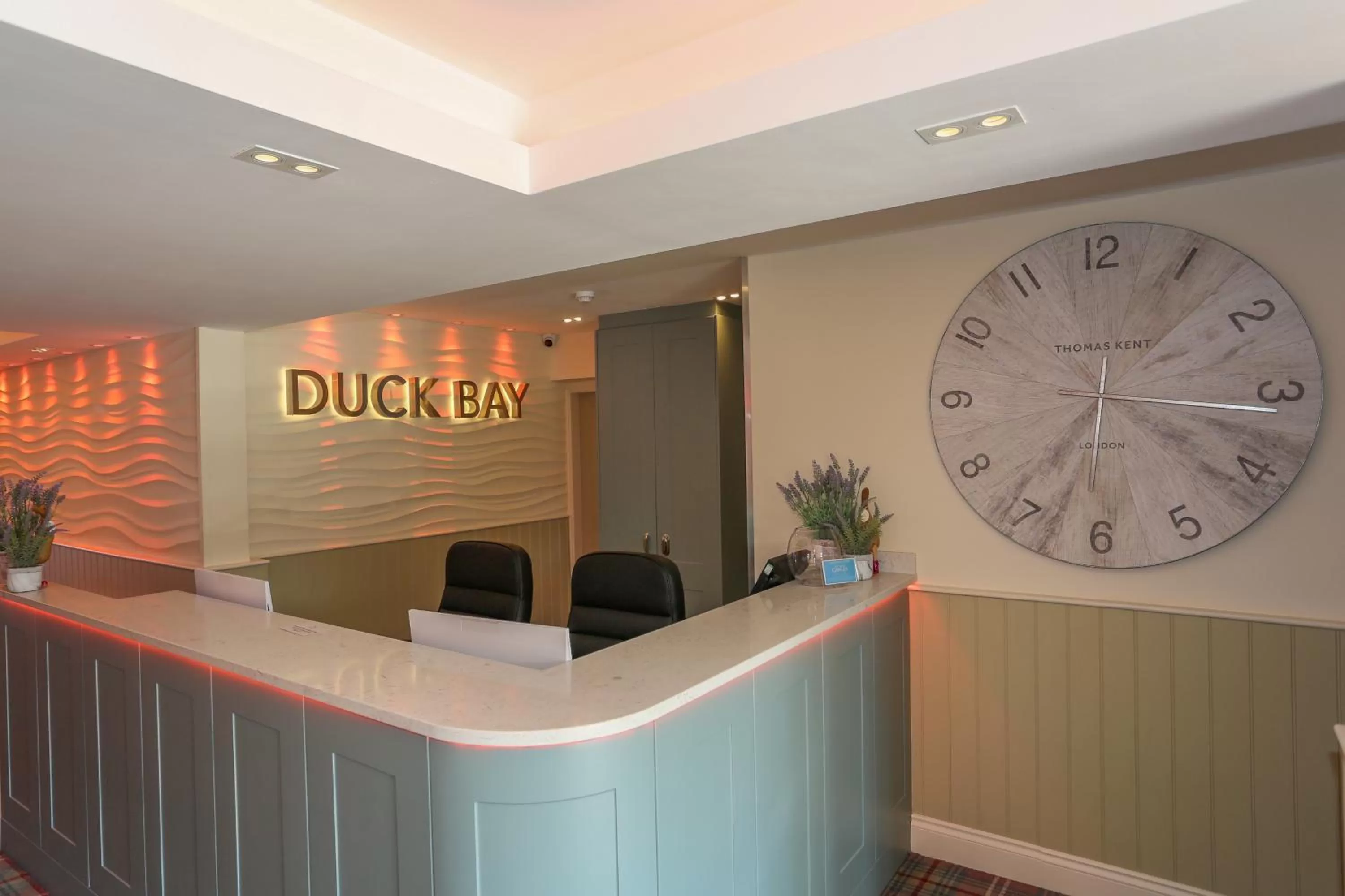 Lobby or reception in Duck Bay Hotel & Restaurant