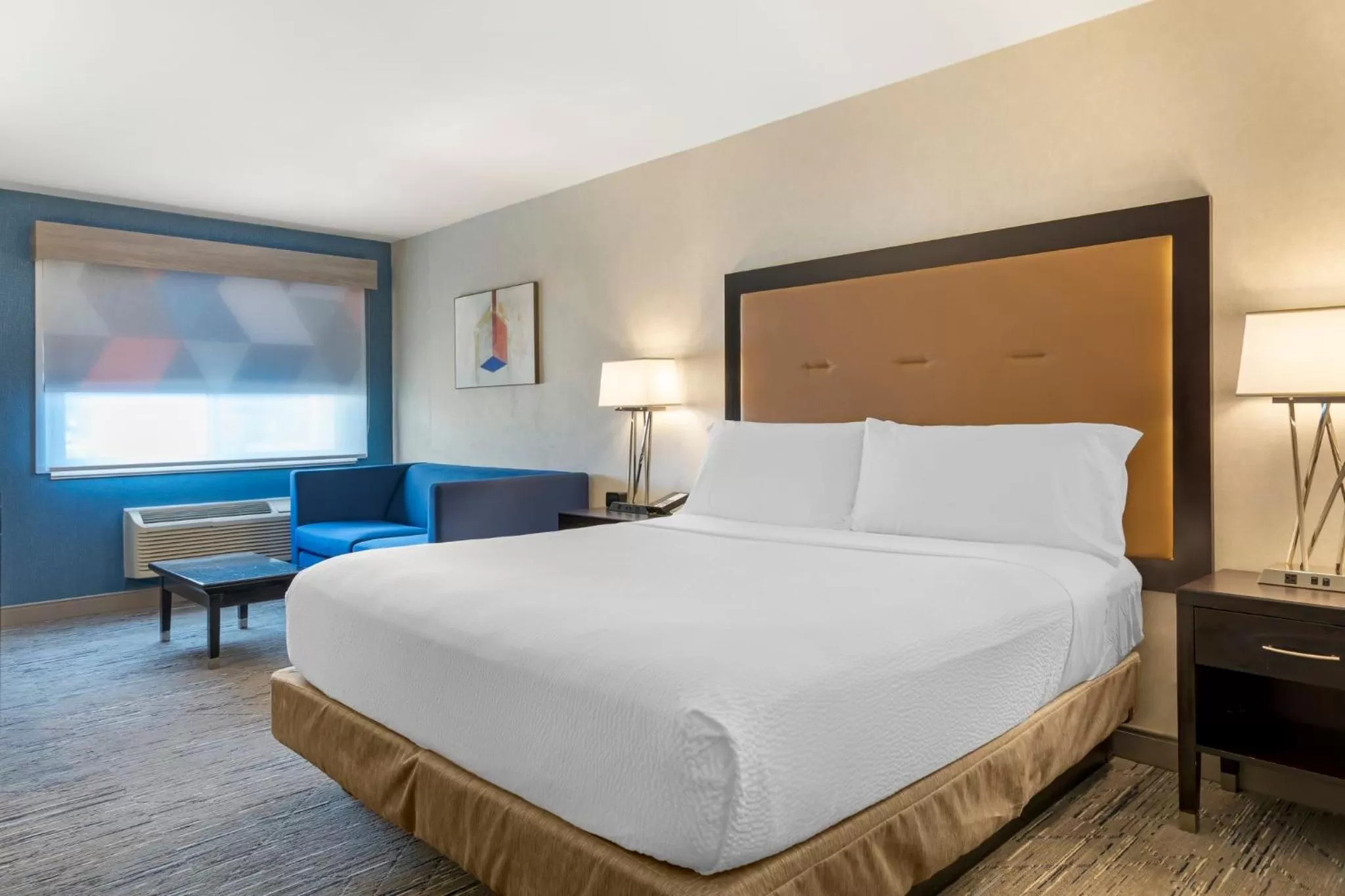 Photo of the whole room, Bed in Holiday Inn Express San Bernardino Colton by IHG