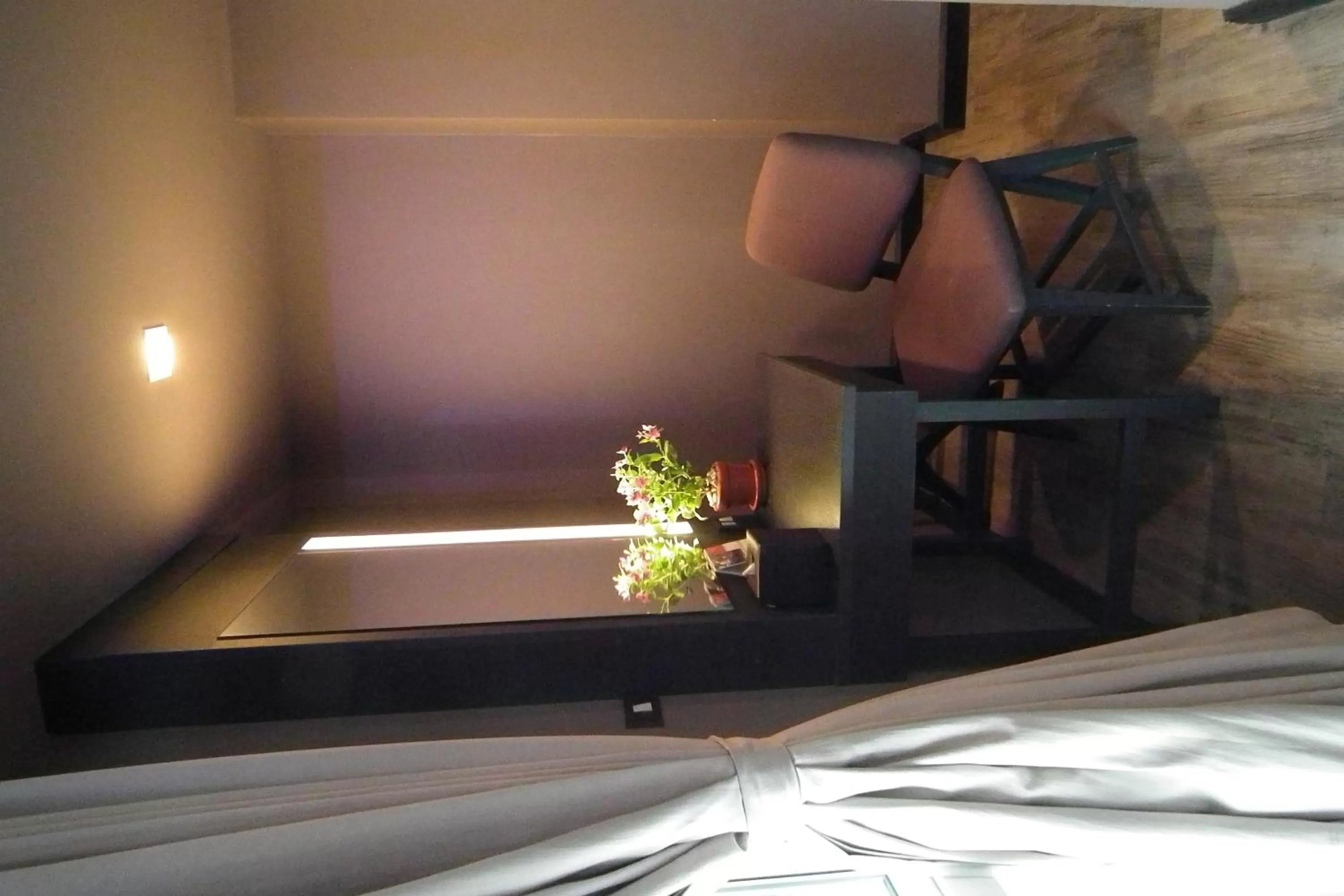 Seating area, Bed in AYA Boutique Hotel Pattaya - SHA Plus