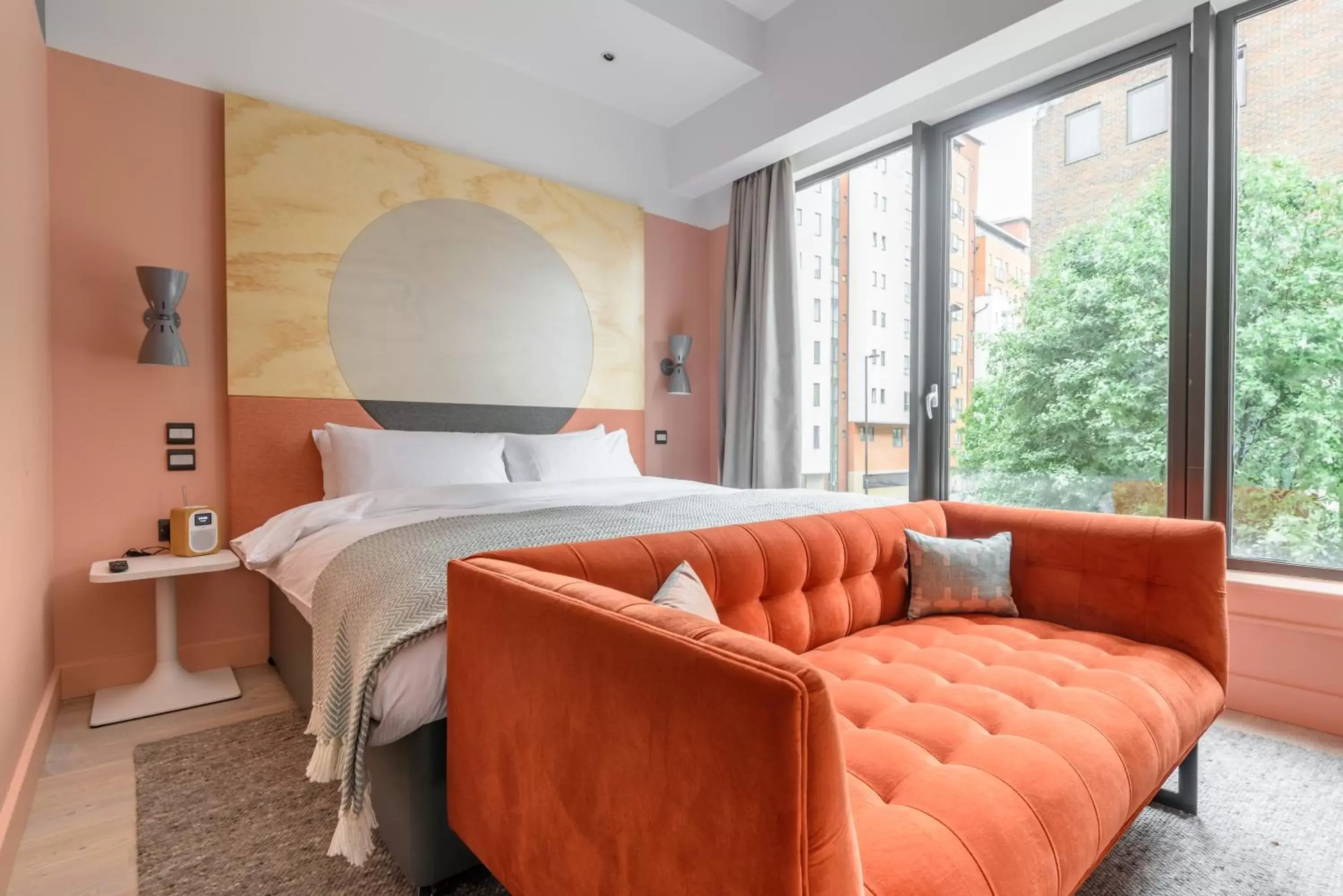 Study in room2 Southampton Hometel Study in room2 Southampton Hometel