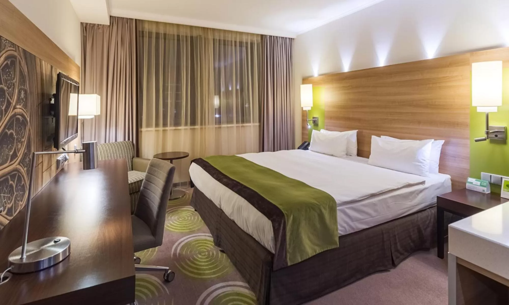 Standard King Room with City View - Top Floor in Holiday Inn - Kyiv by IHG