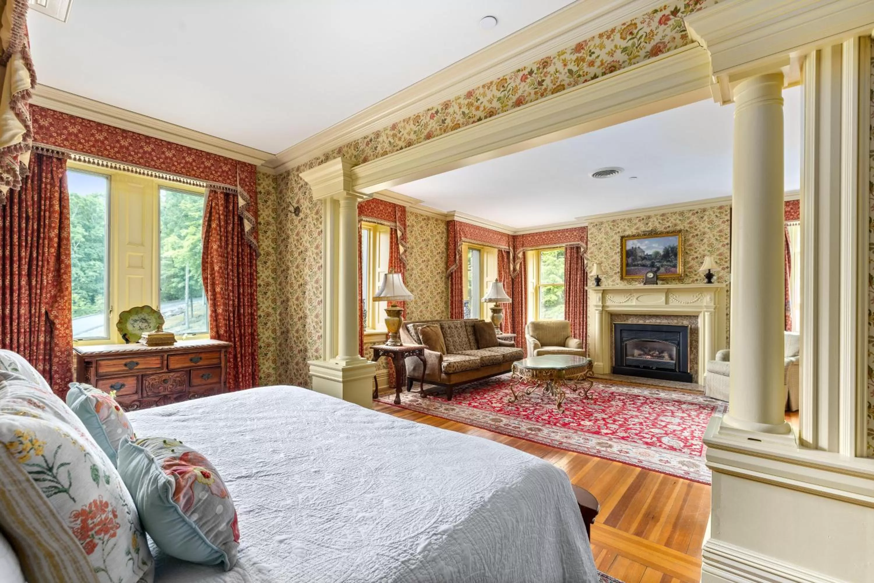 Bed in The Inn at Erlowest